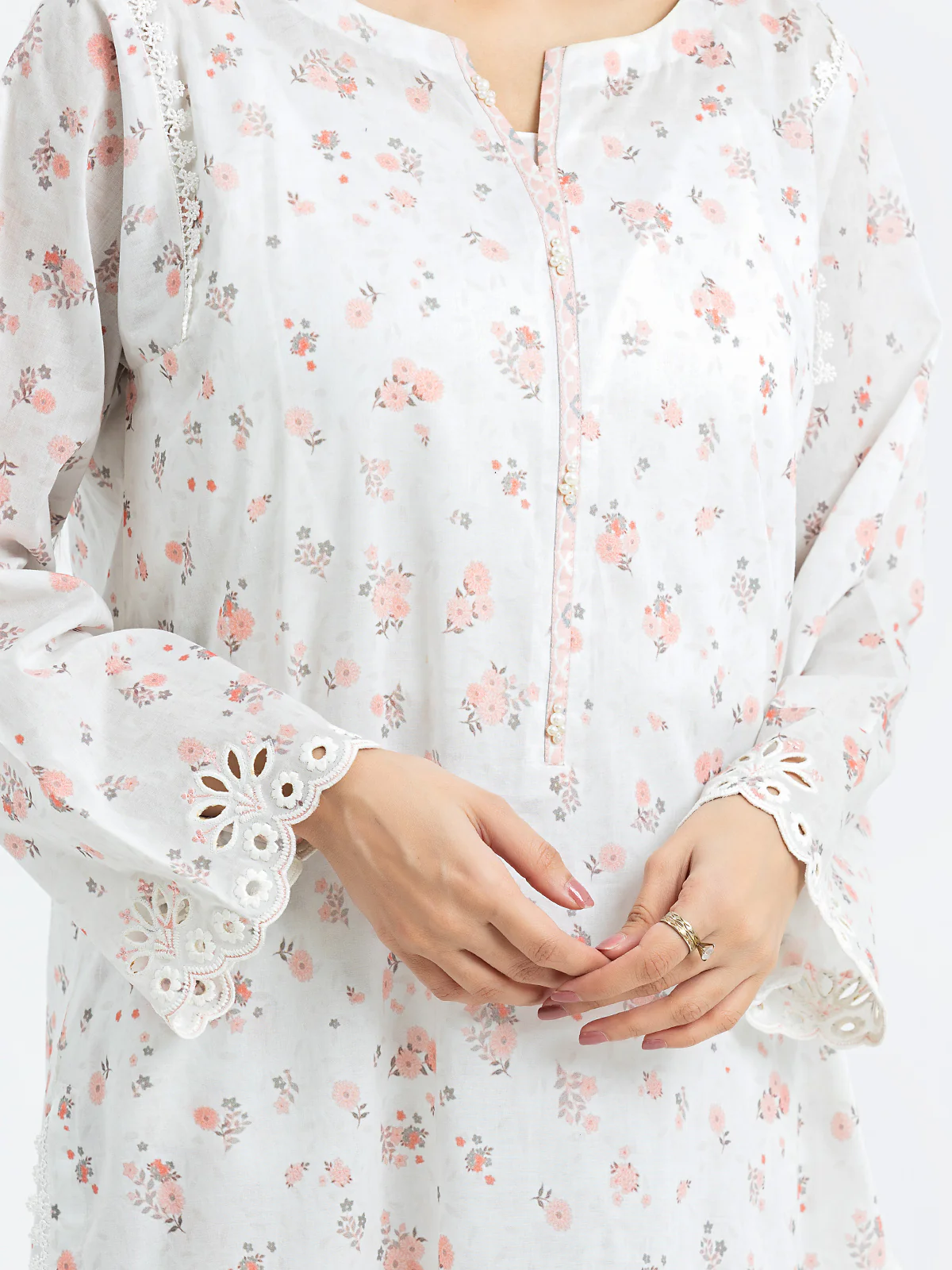 Pret Embroidered Lawn Suit - EWTKE24-81153-3P - Image 3