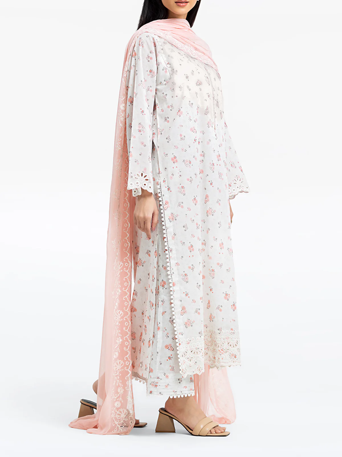 Pret Embroidered Lawn Suit - EWTKE24-81153-3P - Image 5