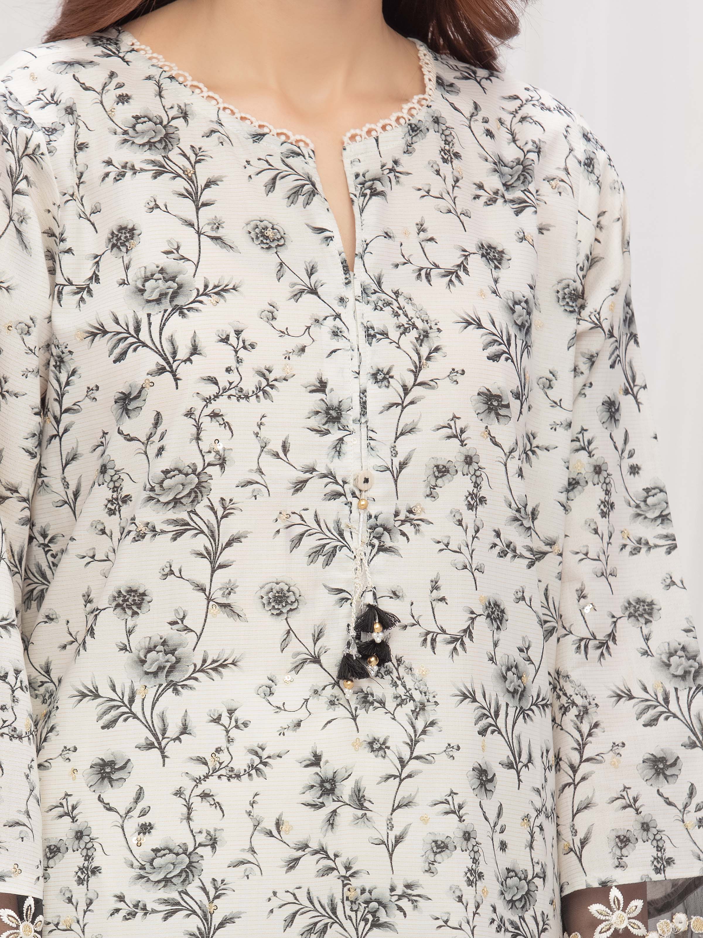 Pret Embroidered Lawn Suit - EWTKE5-82334-3P - Image 3