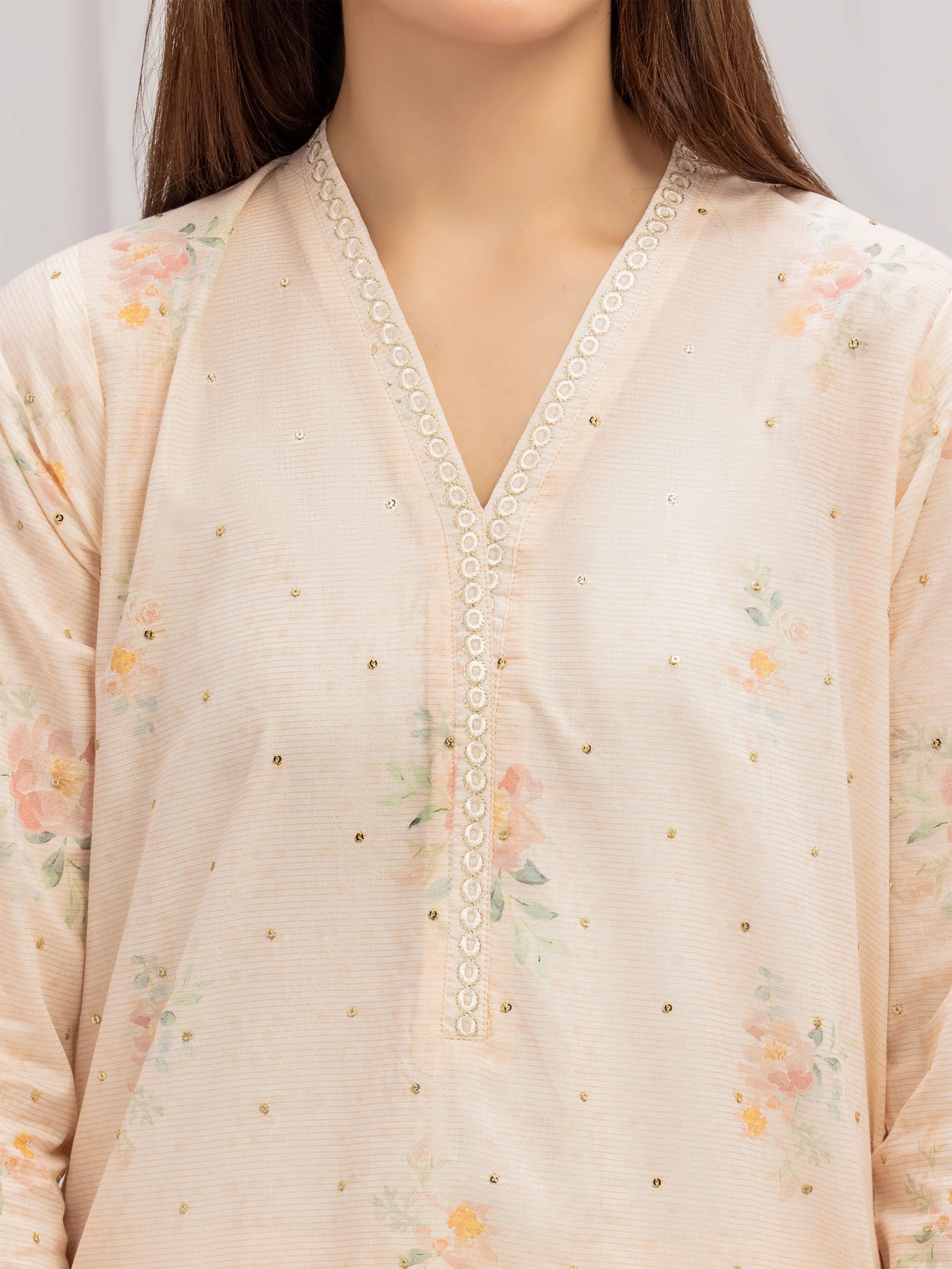 Pret Embroidered Lawn Suit - EWTKE5-82338-3P - Image 3