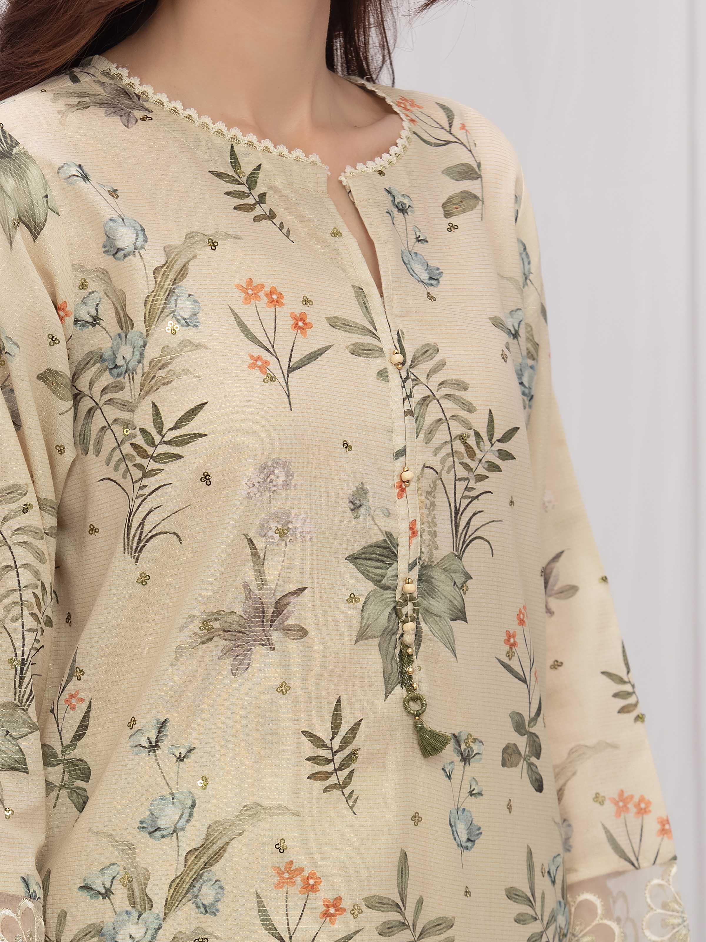 Pret Embroidered Lawn Suit - EWTKE5-82341-3P - Image 3
