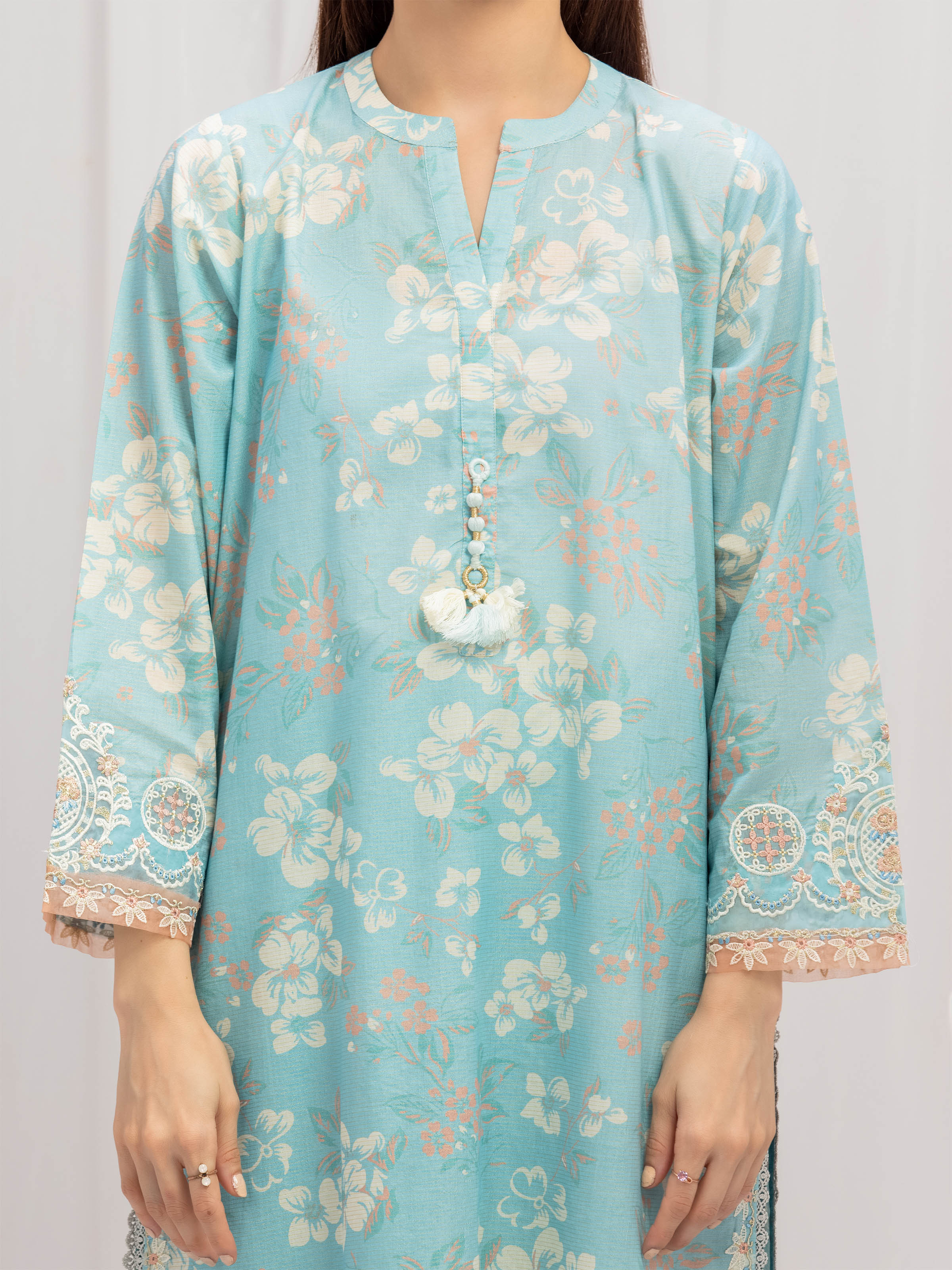 Pret Embroidered Lawn Suit - EWTKE5-82346-3P - Image 3