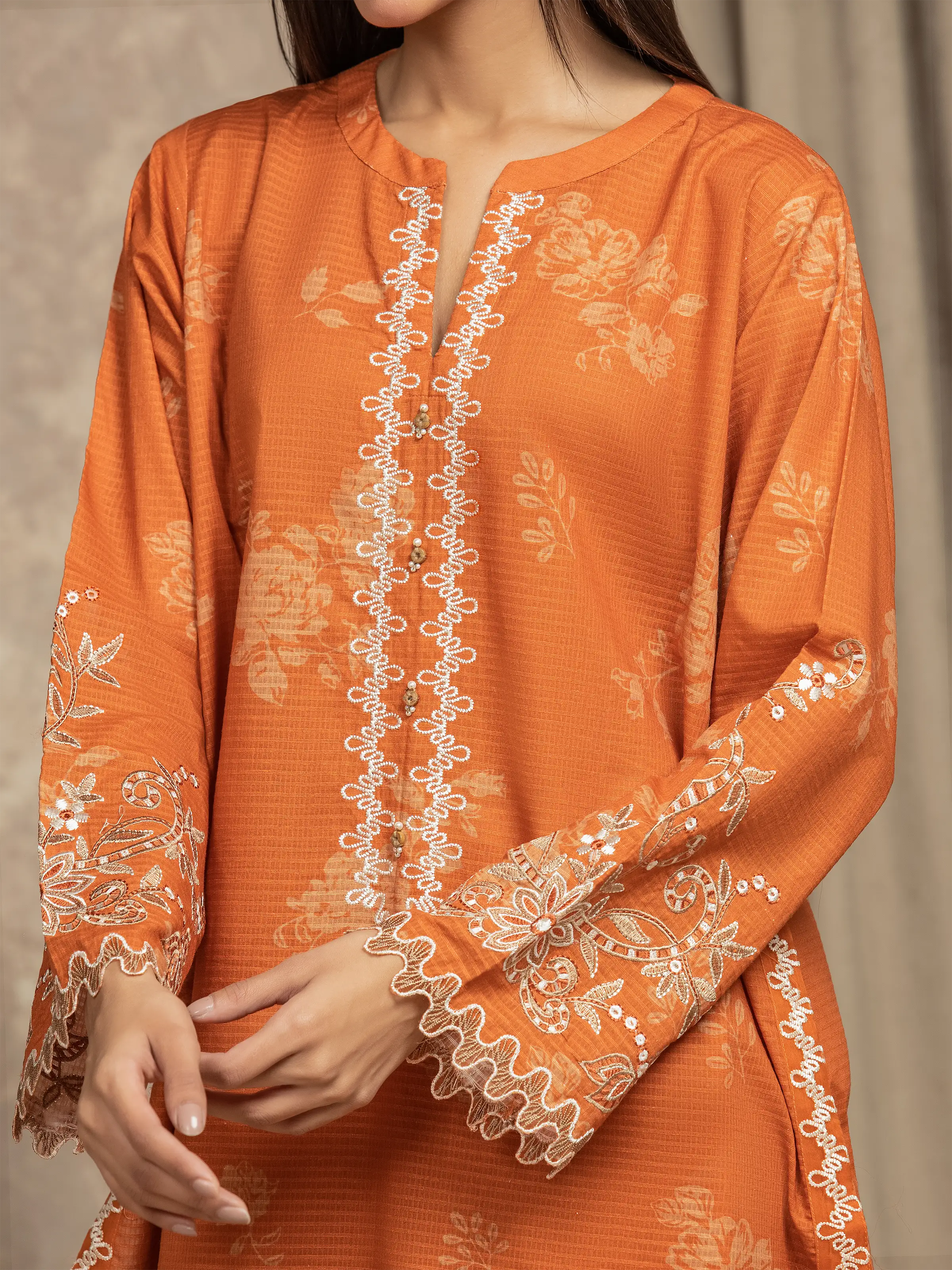 Pret Embroidered Lawn Slub Suit - EWTKE5-83005-3P - Image 3
