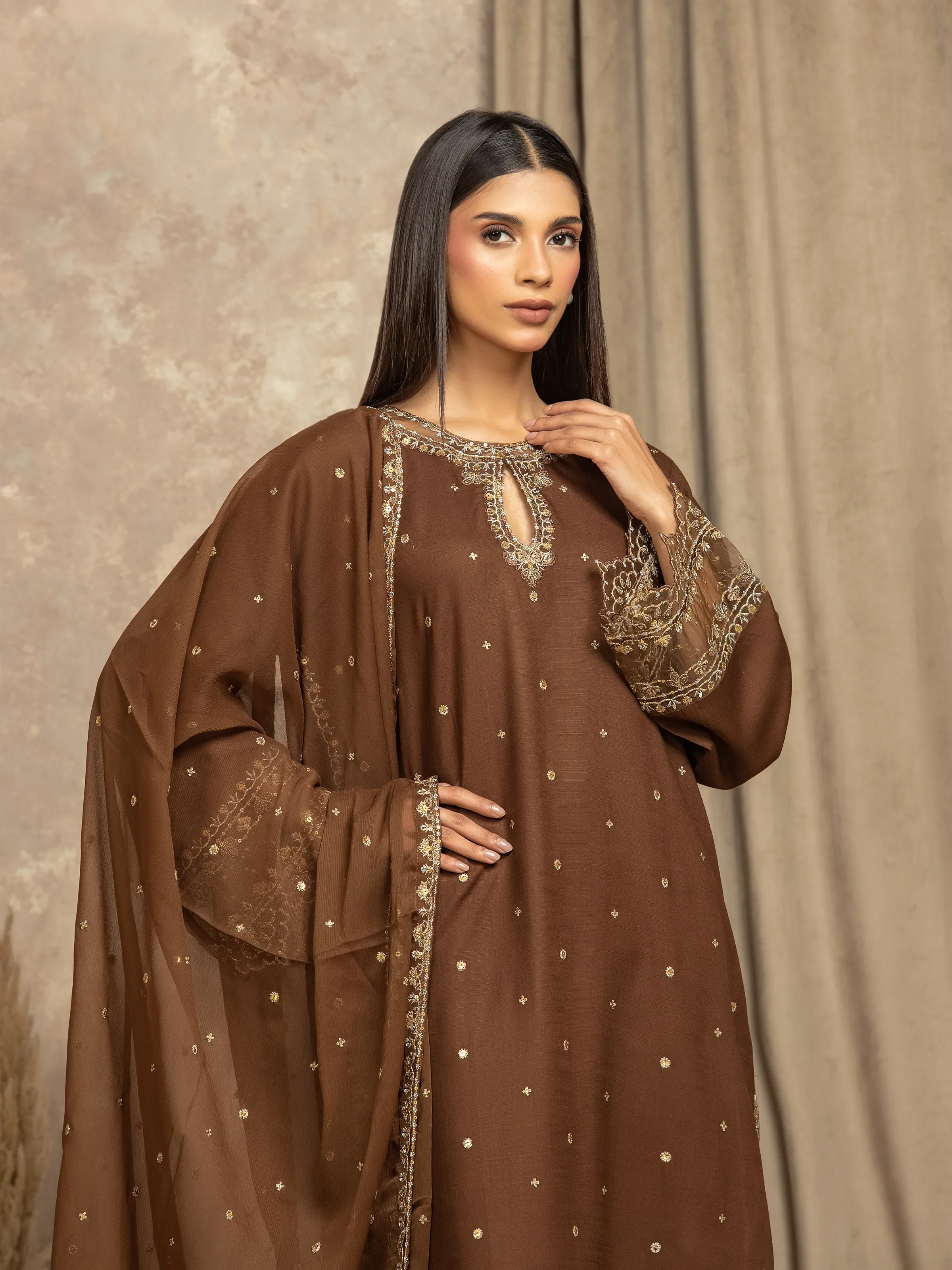 Pret Embroidered Raw Silk Suit - EWTPLE5-00044-3P - Image 2