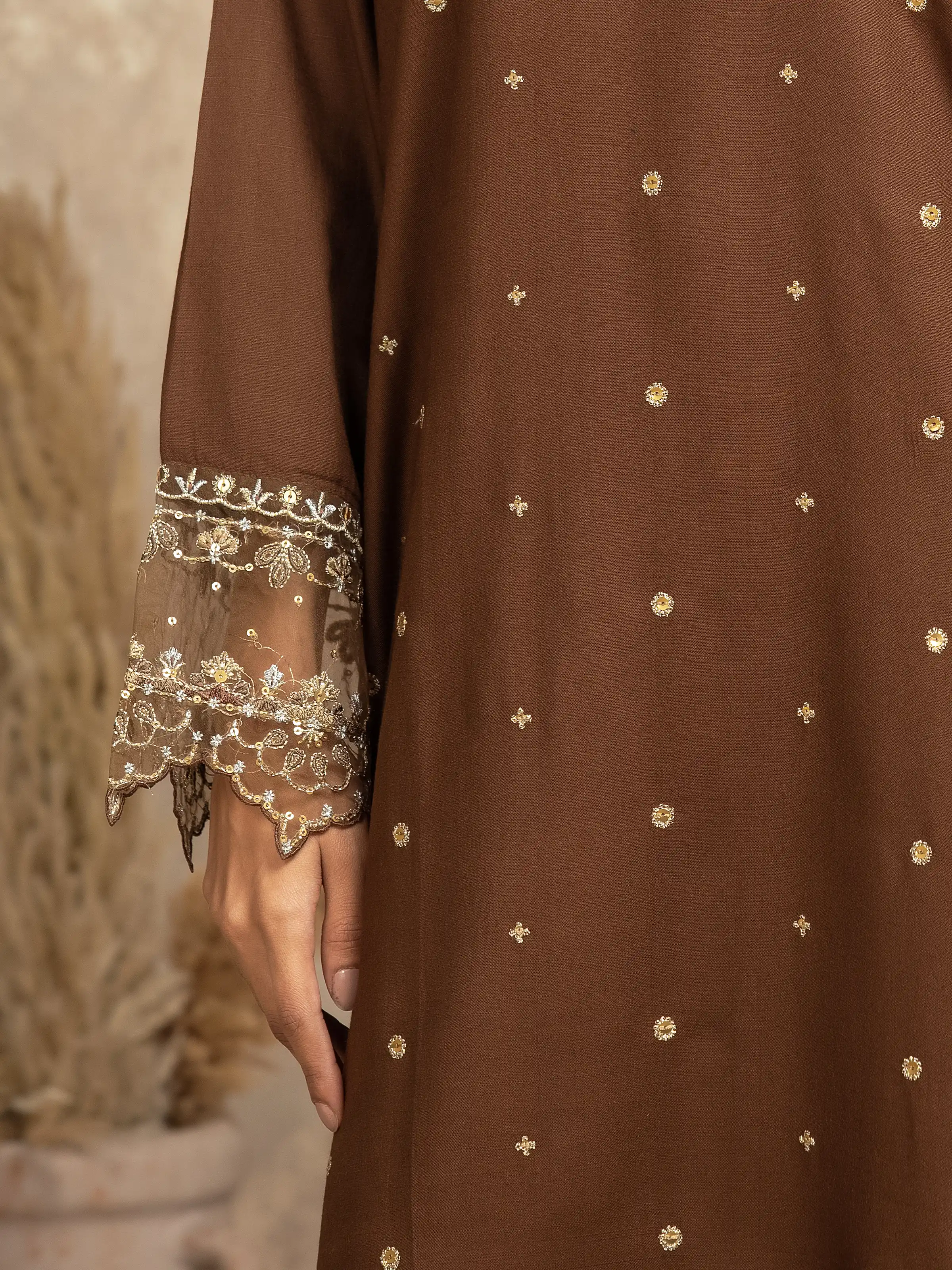 Pret Embroidered Raw Silk Suit - EWTPLE5-00044-3P - Image 4