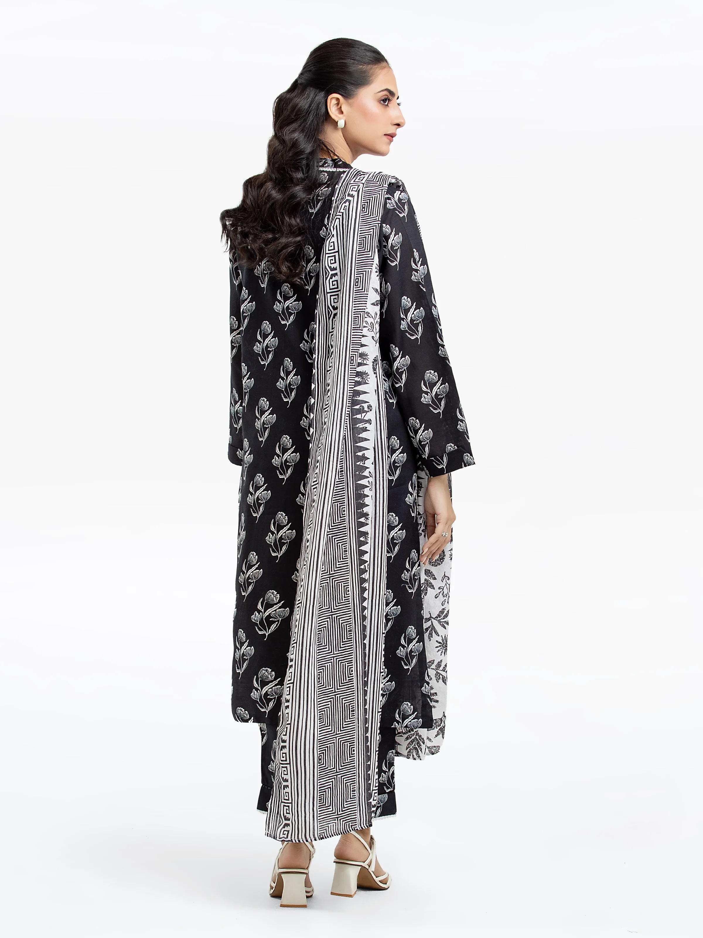 Pret Printed Khaddar Suit - EWTKP24-81359-3P - Image 5