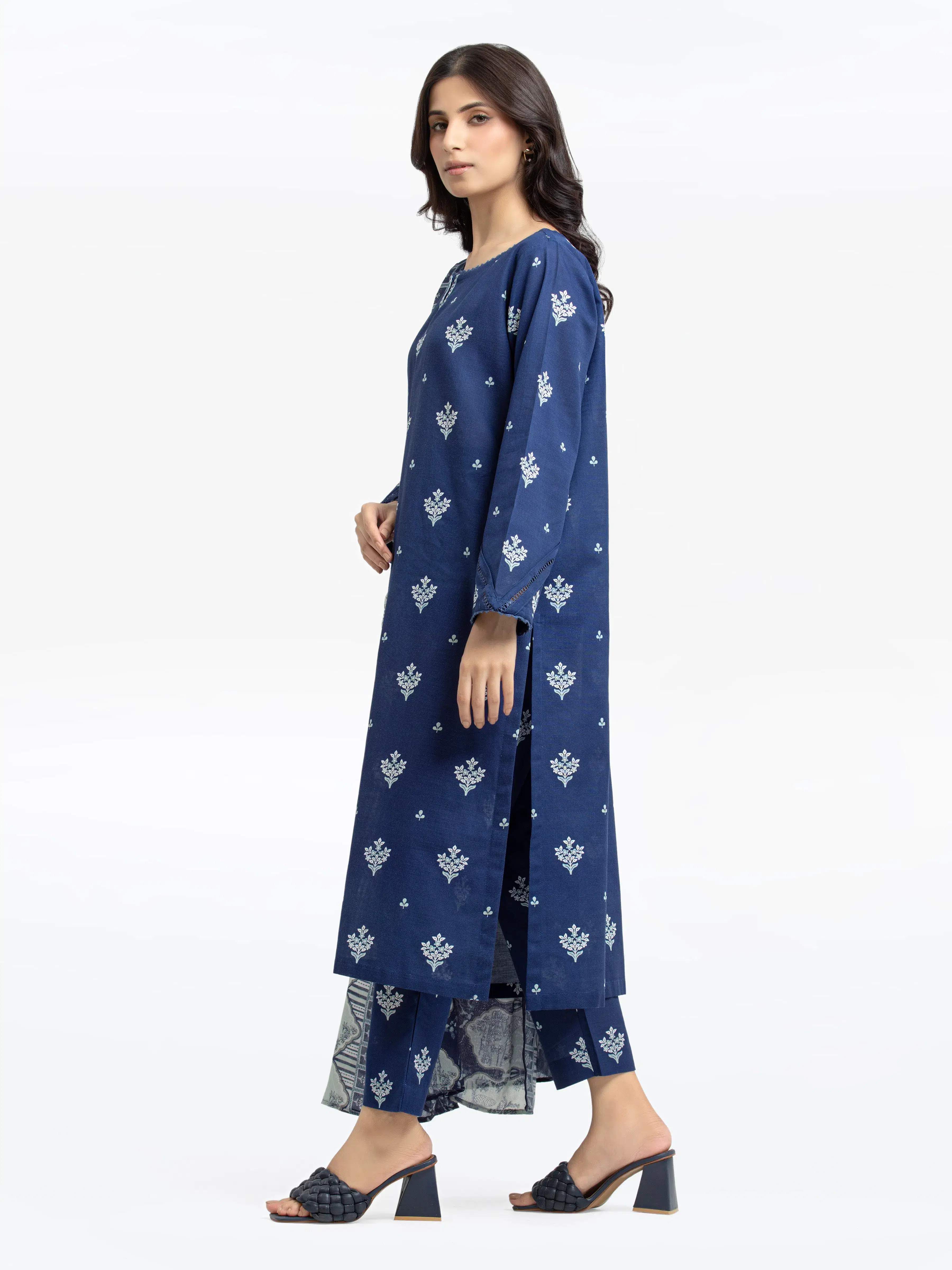 Pret Printed Khaddar Suit - EWTKP24-81364-3P - Image 5