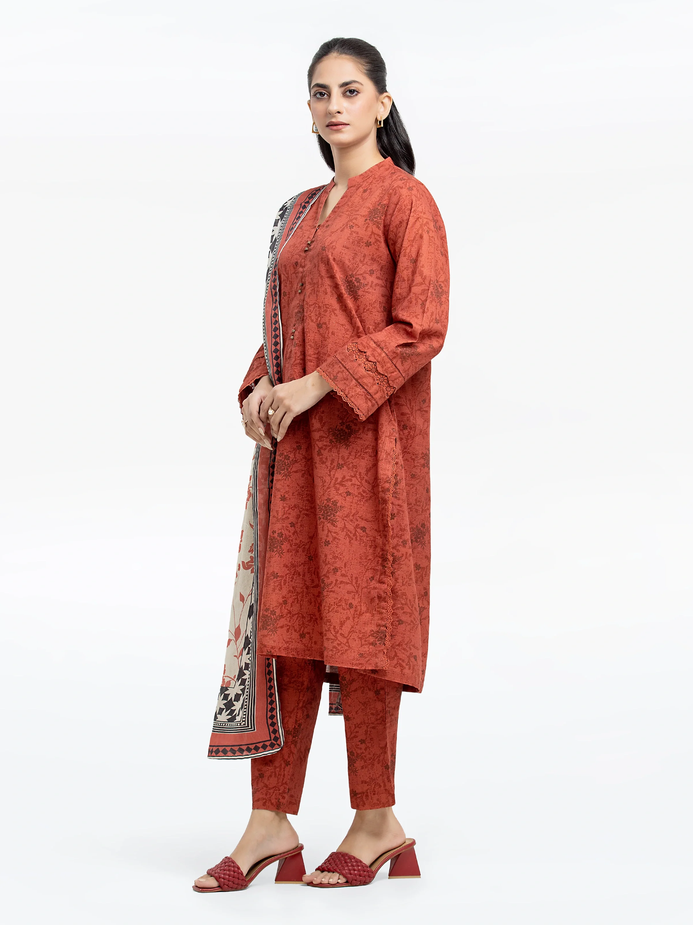 Pret Printed Khaddar Suit - EWTKP24-81535-3P - Image 5