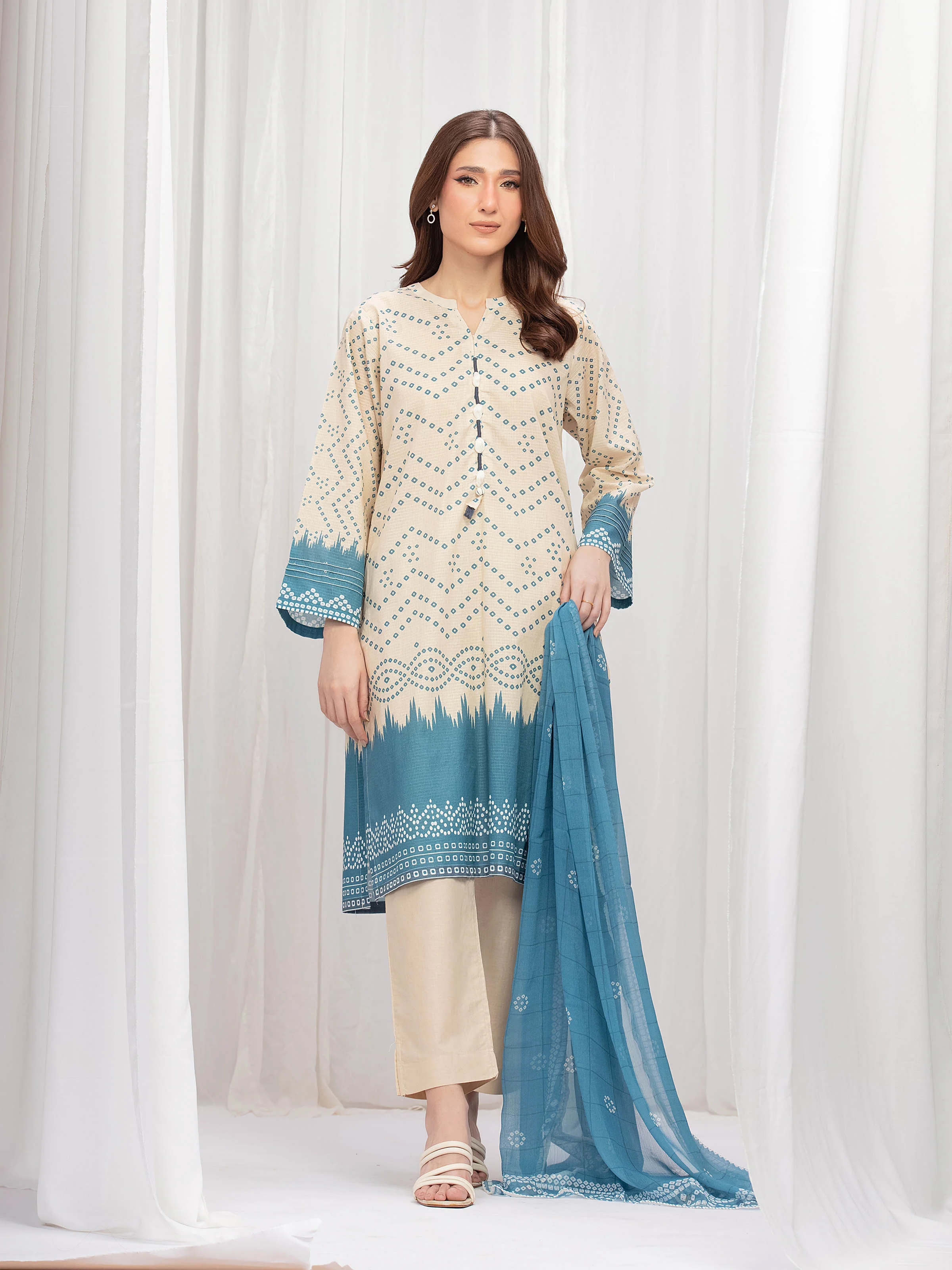 Pret Printed Lawn Slub Suit - EWTKP5-81743-3P - Image 2