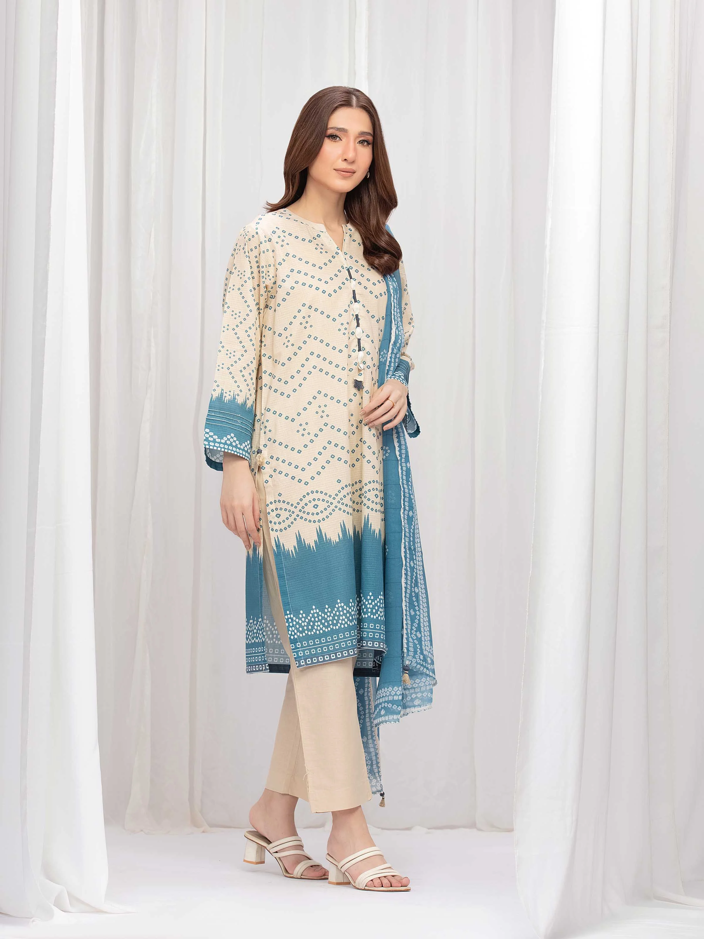 Pret Printed Lawn Slub Suit - EWTKP5-81743-3P - Image 6