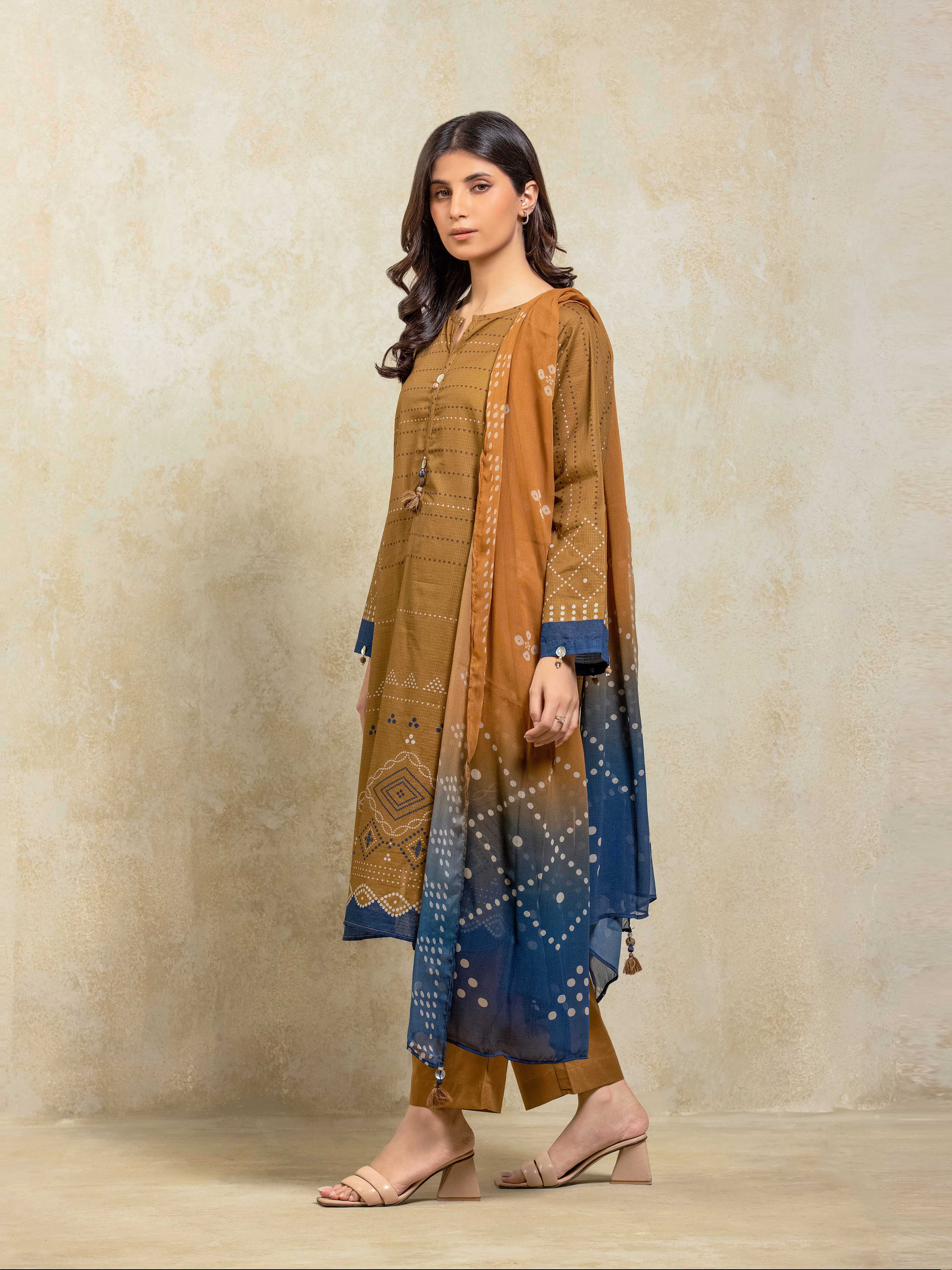 Pret Printed Lawn Slub Suit - EWTKP5-81747-3P - Image 5