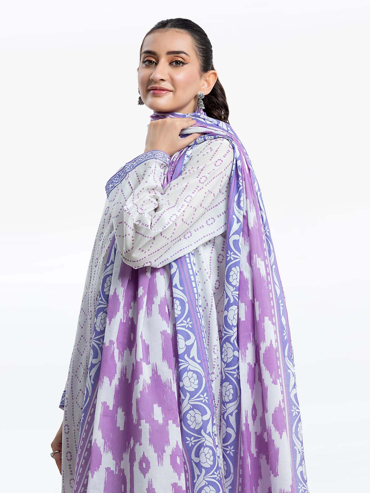 Pret Printed Lawn Suit - EWTKP24-81303-3P - Image 2