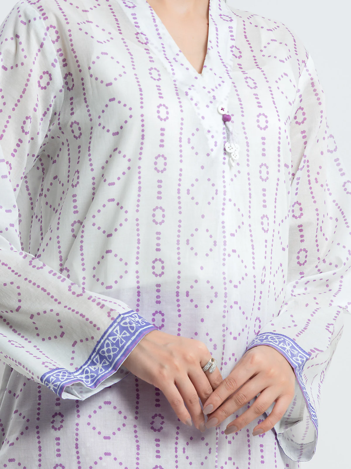 Pret Printed Lawn Suit - EWTKP24-81303-3P - Image 3