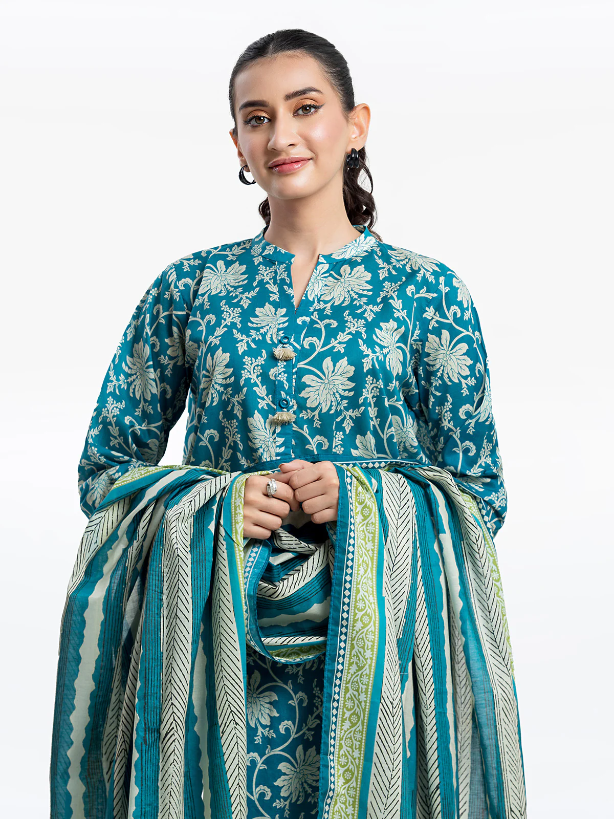 Pret Printed Lawn Suit - EWTKP24-81305-3P - Image 2