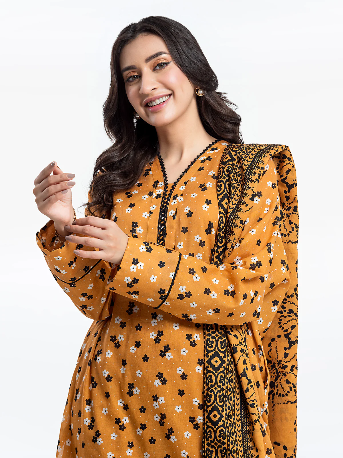 Pret Printed Lawn Suit - EWTKP24-81309-3P - Image 2