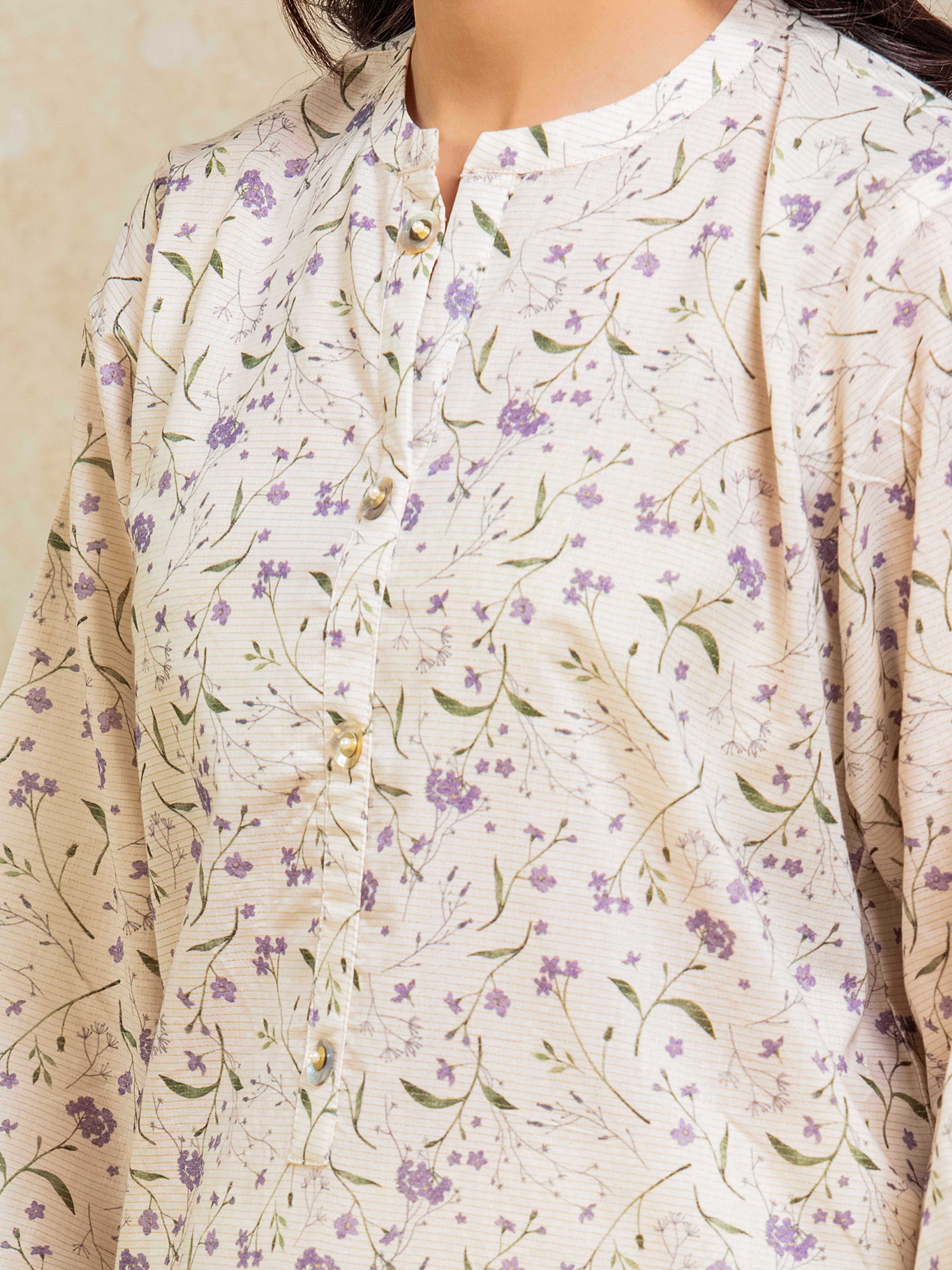 Pret Printed Lawn Suit - EWTKP5-81727-3P - Image 3