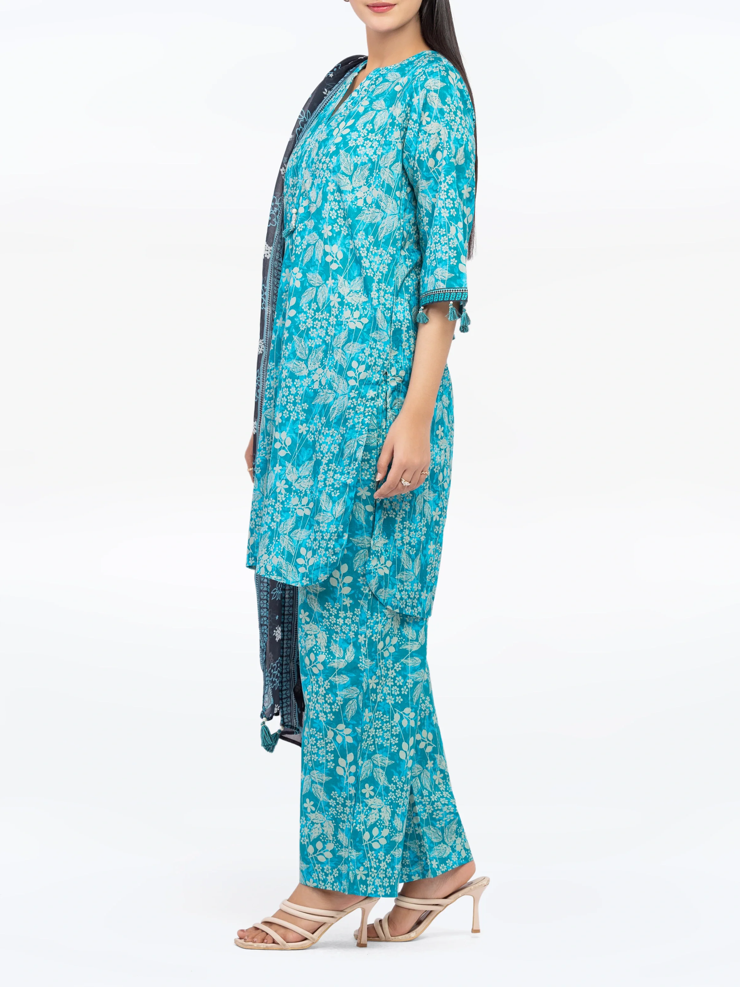 Pret Printed Lawn Suit - EWTKP5-81994-3P - Image 5