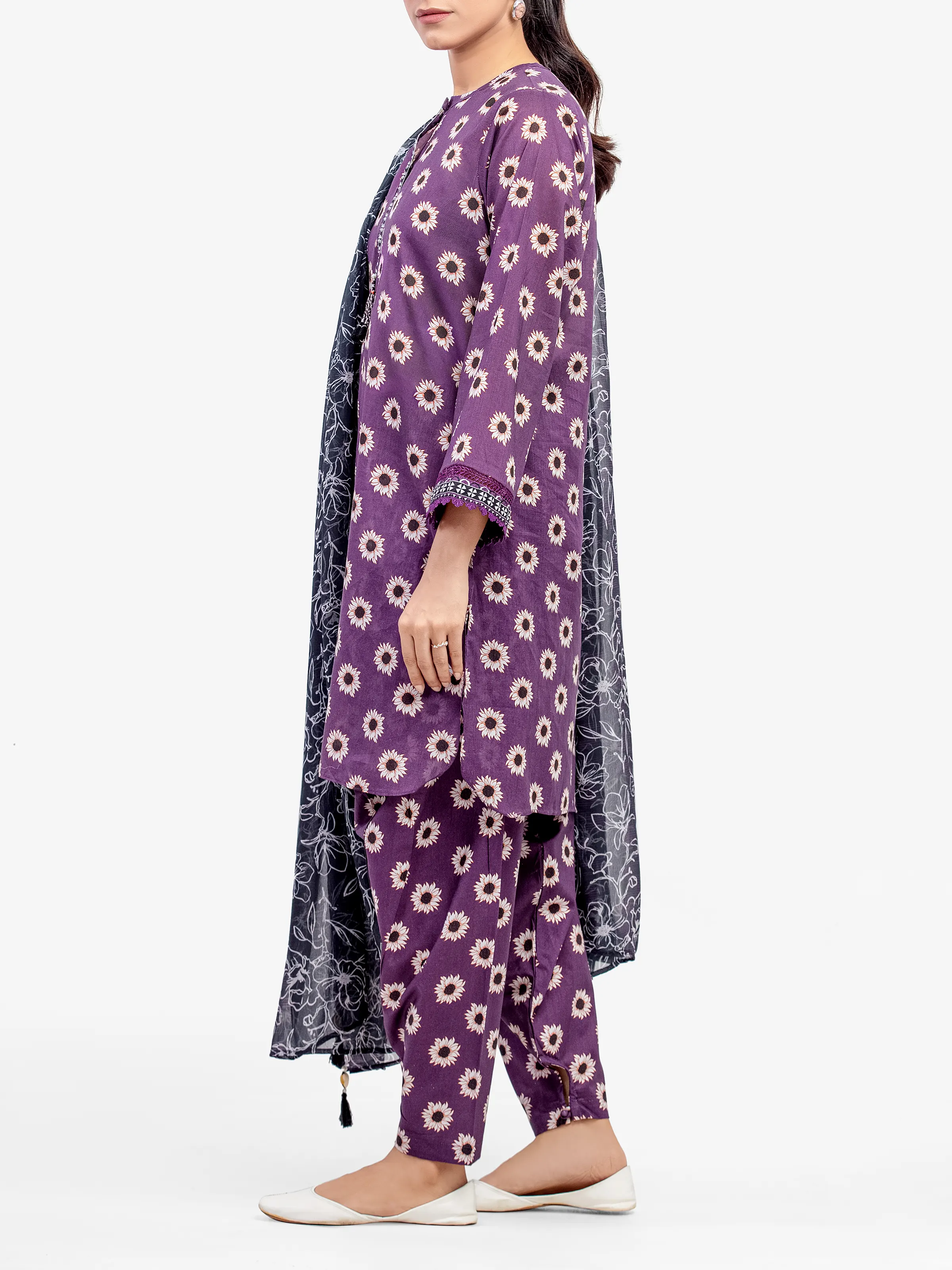 Pret Printed Lawn Suit - EWTKP5-81995-3P - Image 3