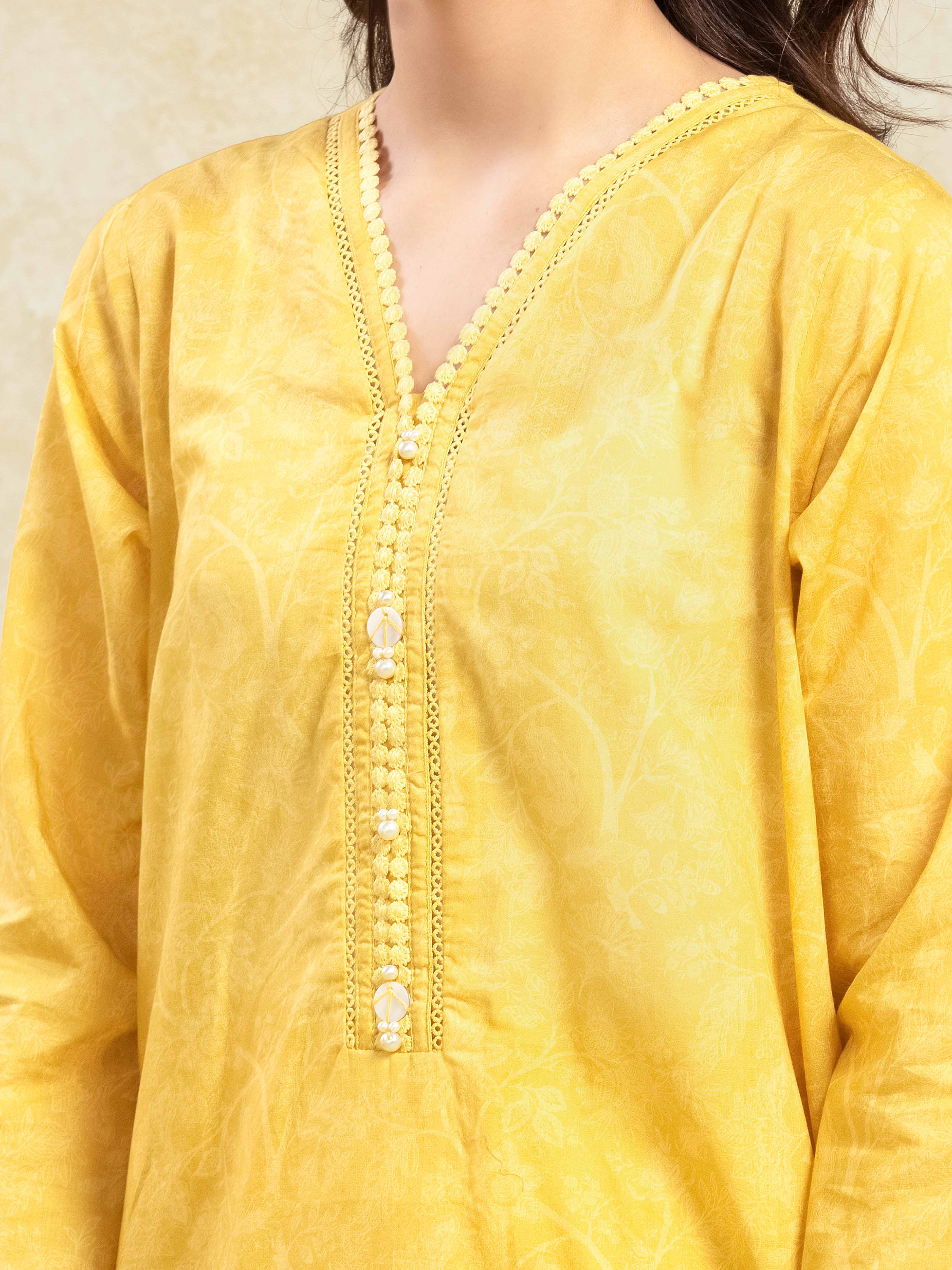 Pret Printed Lawn Suit - EWTKP5-82003-3P - Image 3