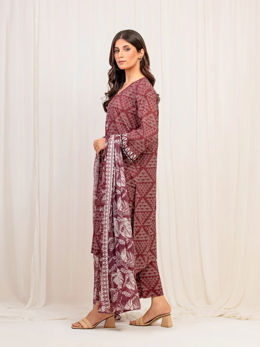 Pret Printed Lawn Suit - EWTKP5-82019-3P - Image 5