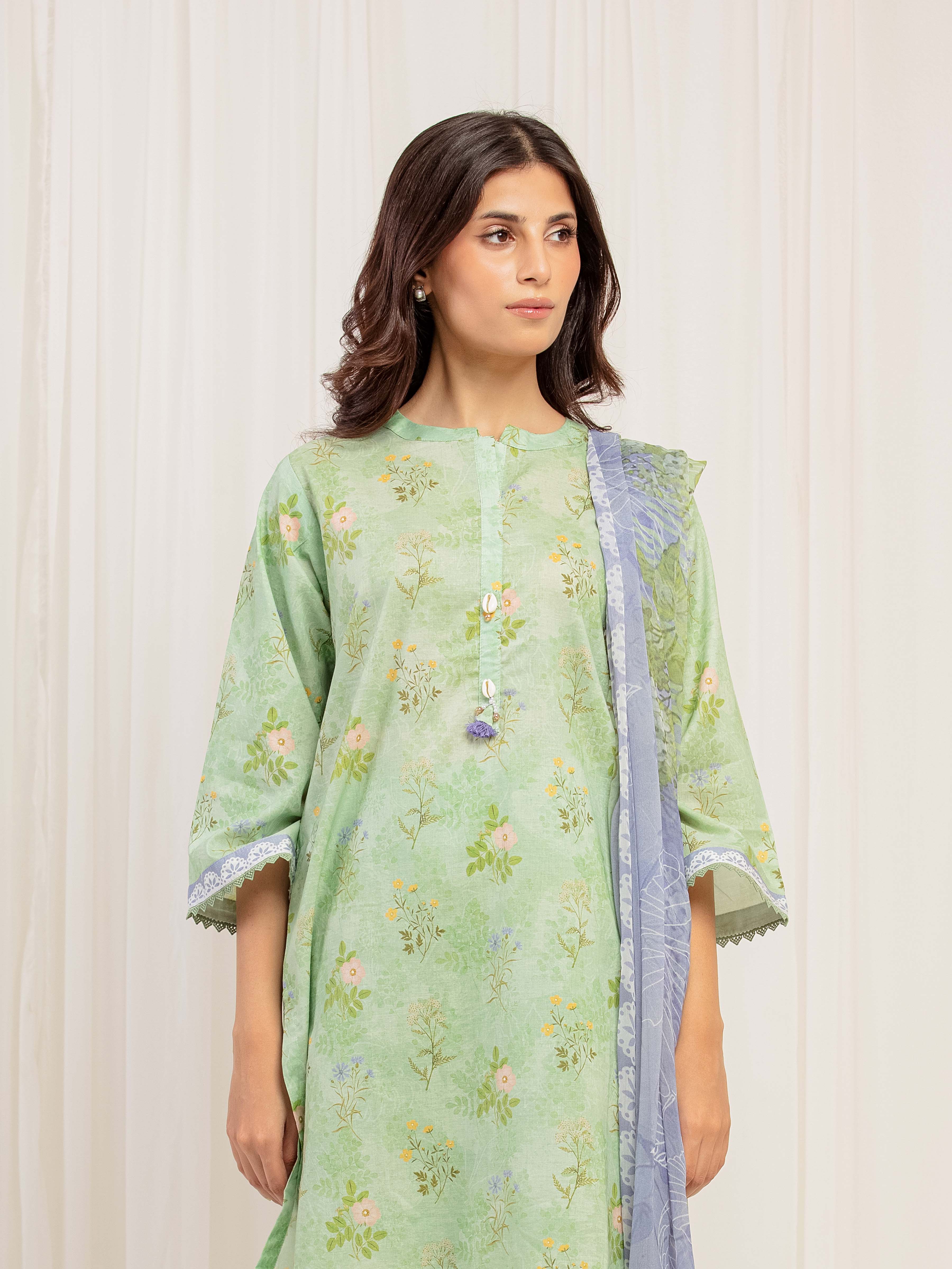 Pret Printed Lawn Suit - EWTKP5-82494-3P - Image 2