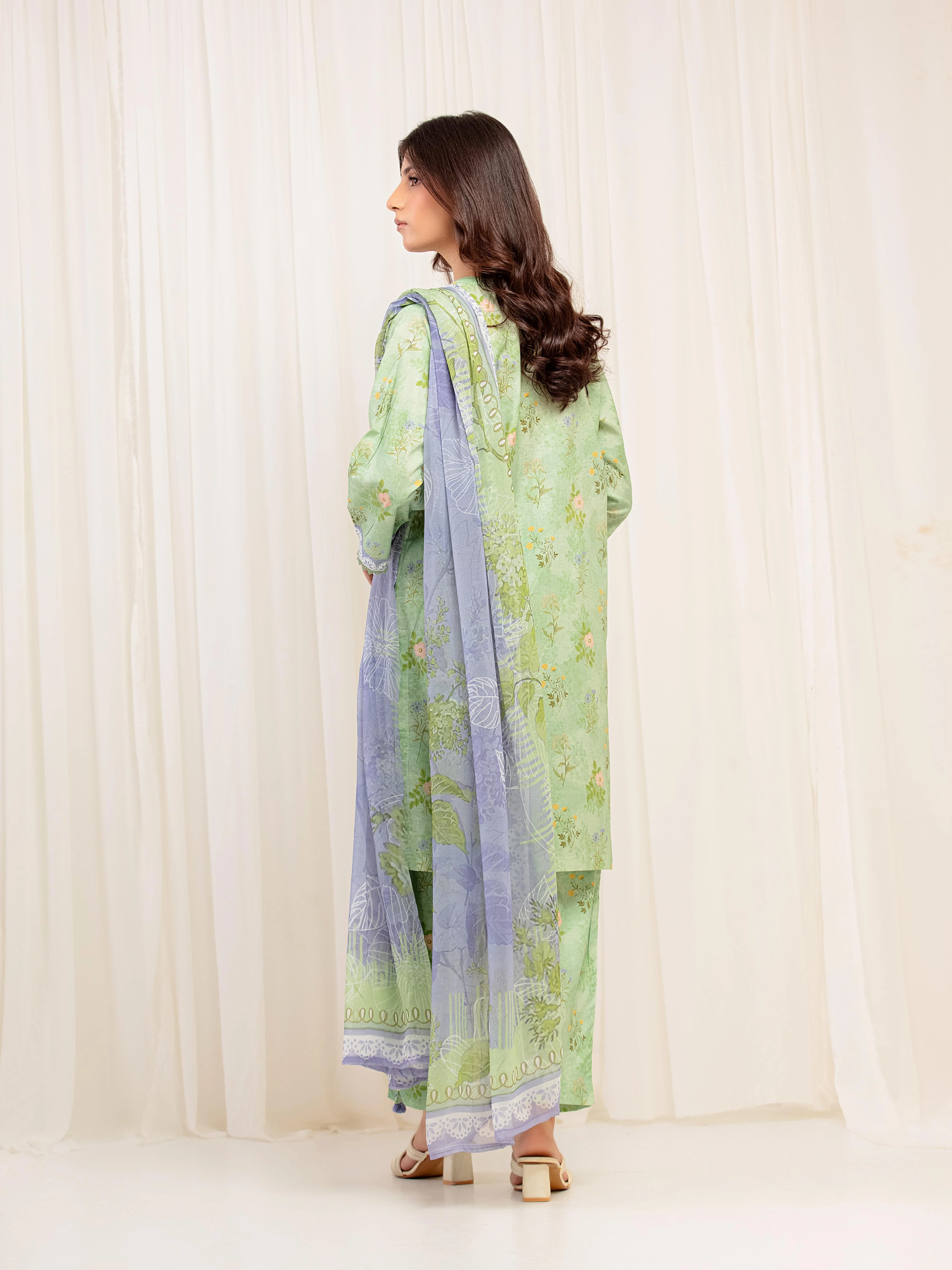 Pret Printed Lawn Suit - EWTKP5-82494-3P - Image 6