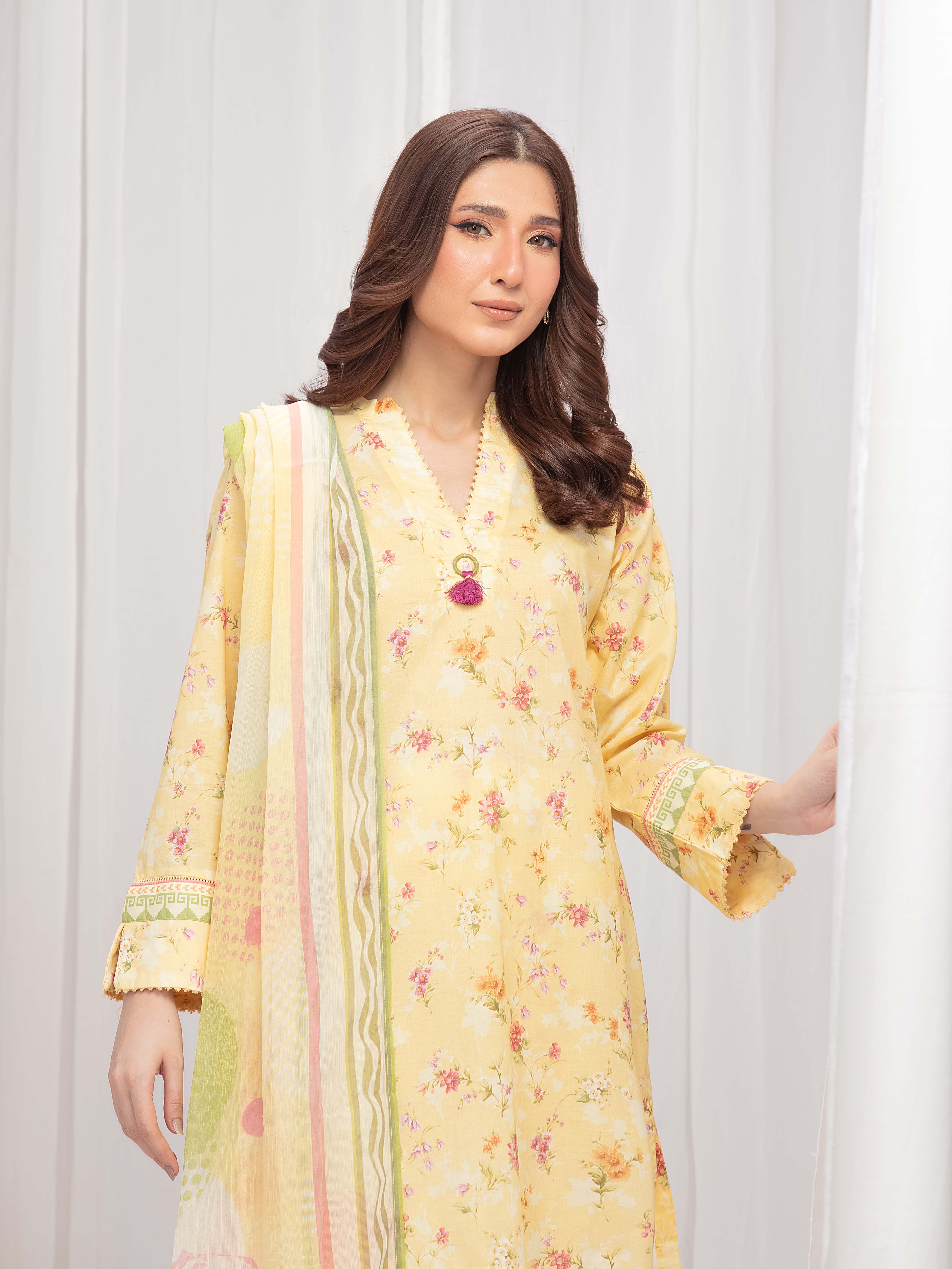 Pret Printed Lawn Suit - EWTKP5-82499-3P - Image 2