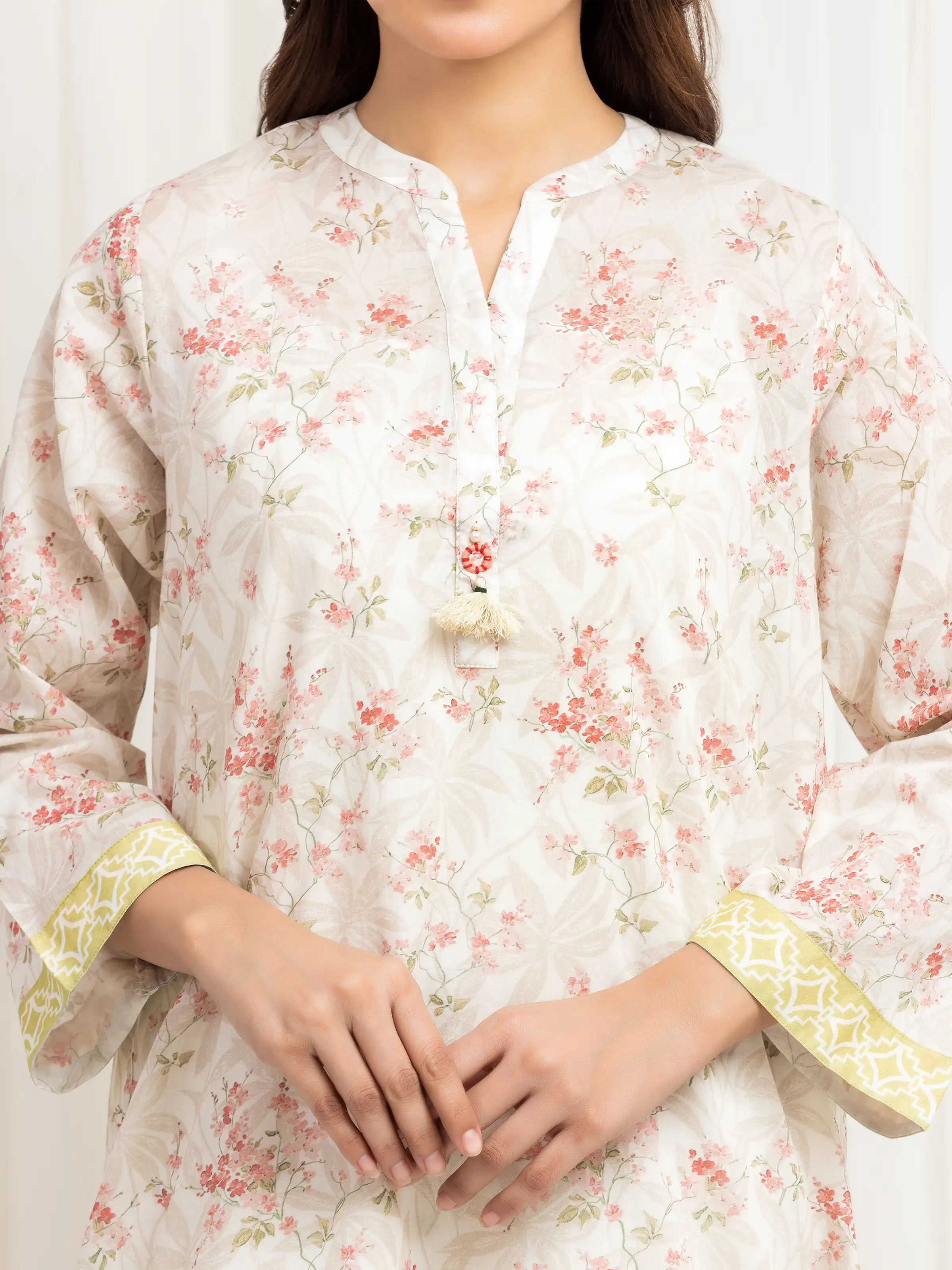 Pret Printed Lawn Suit - EWTKP6-86051-3P - Image 3