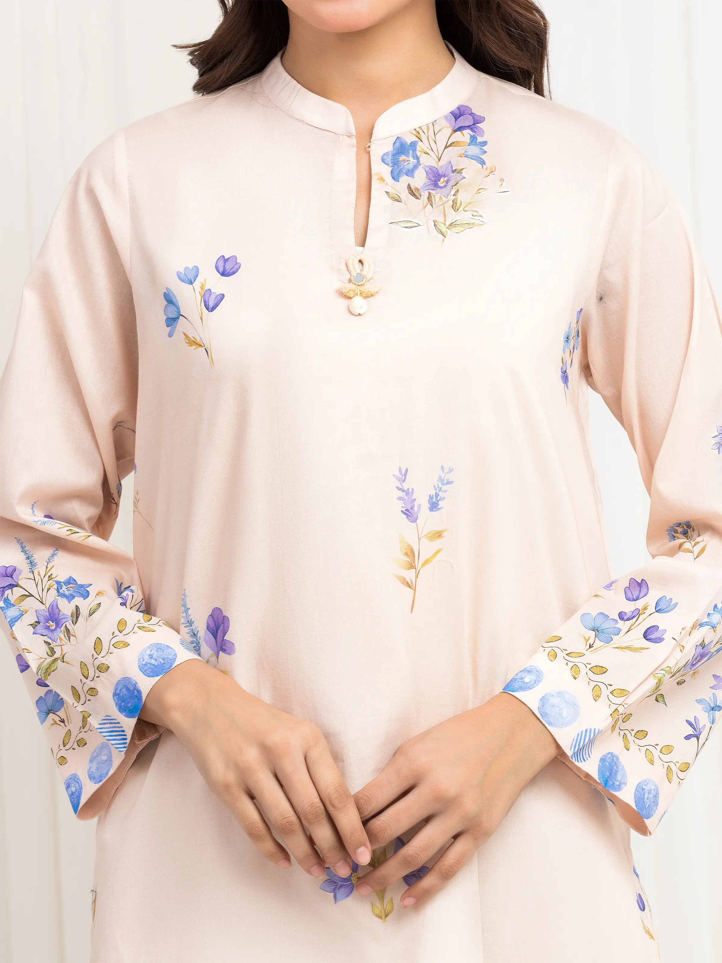 Pret Printed Lawn Suit - EWTKP6-86057-3P - Image 3