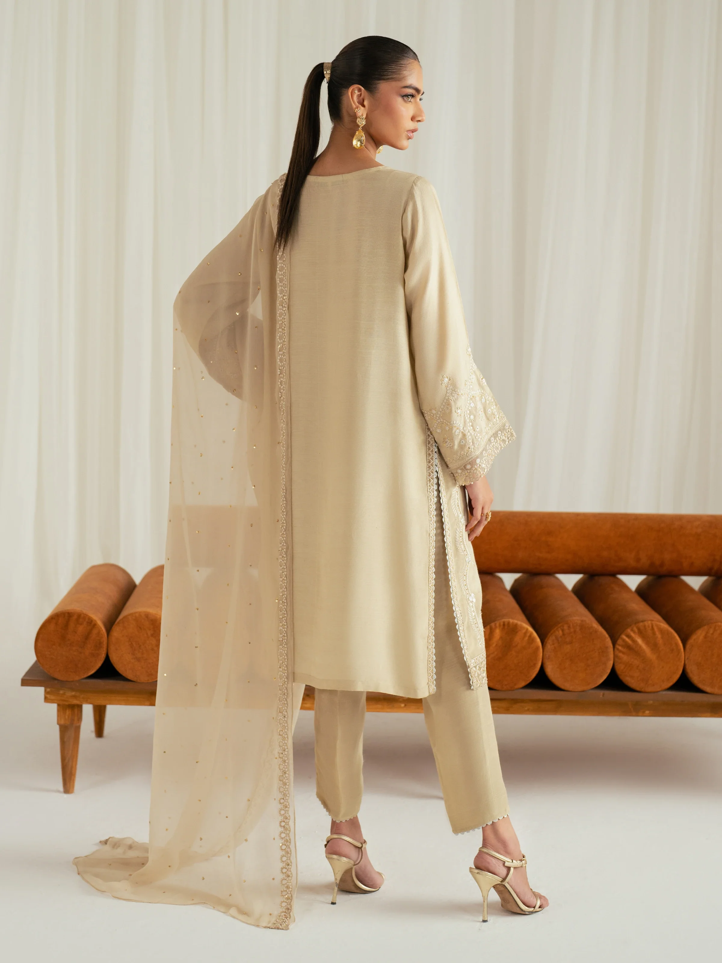 Pret Embroidered Raw Silk Suit - EWTPLE24-00038-3P - Image 6