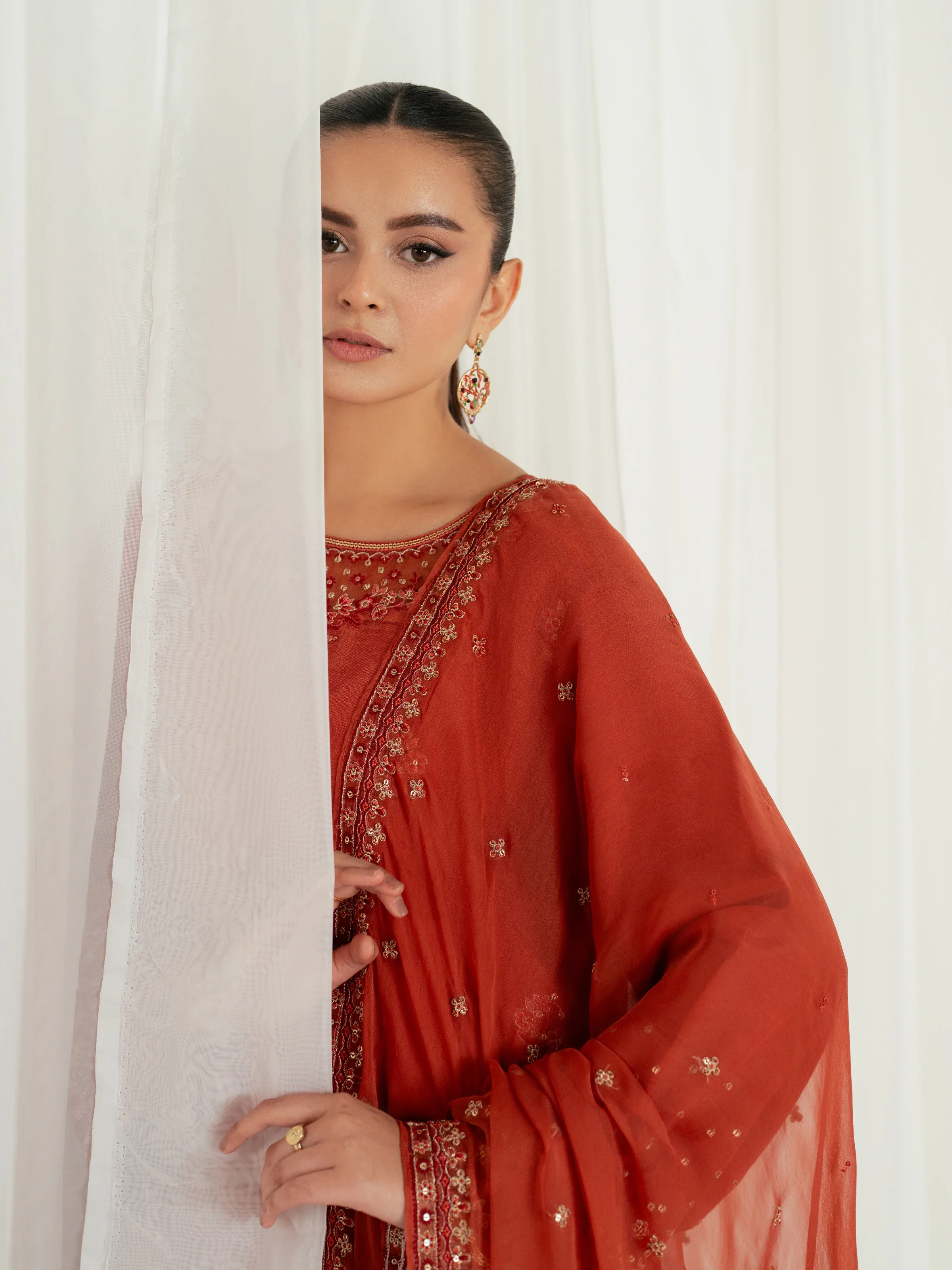 Pret Embroidered Raw Silk Suit - EWTPLE24-00040-3P - Image 2