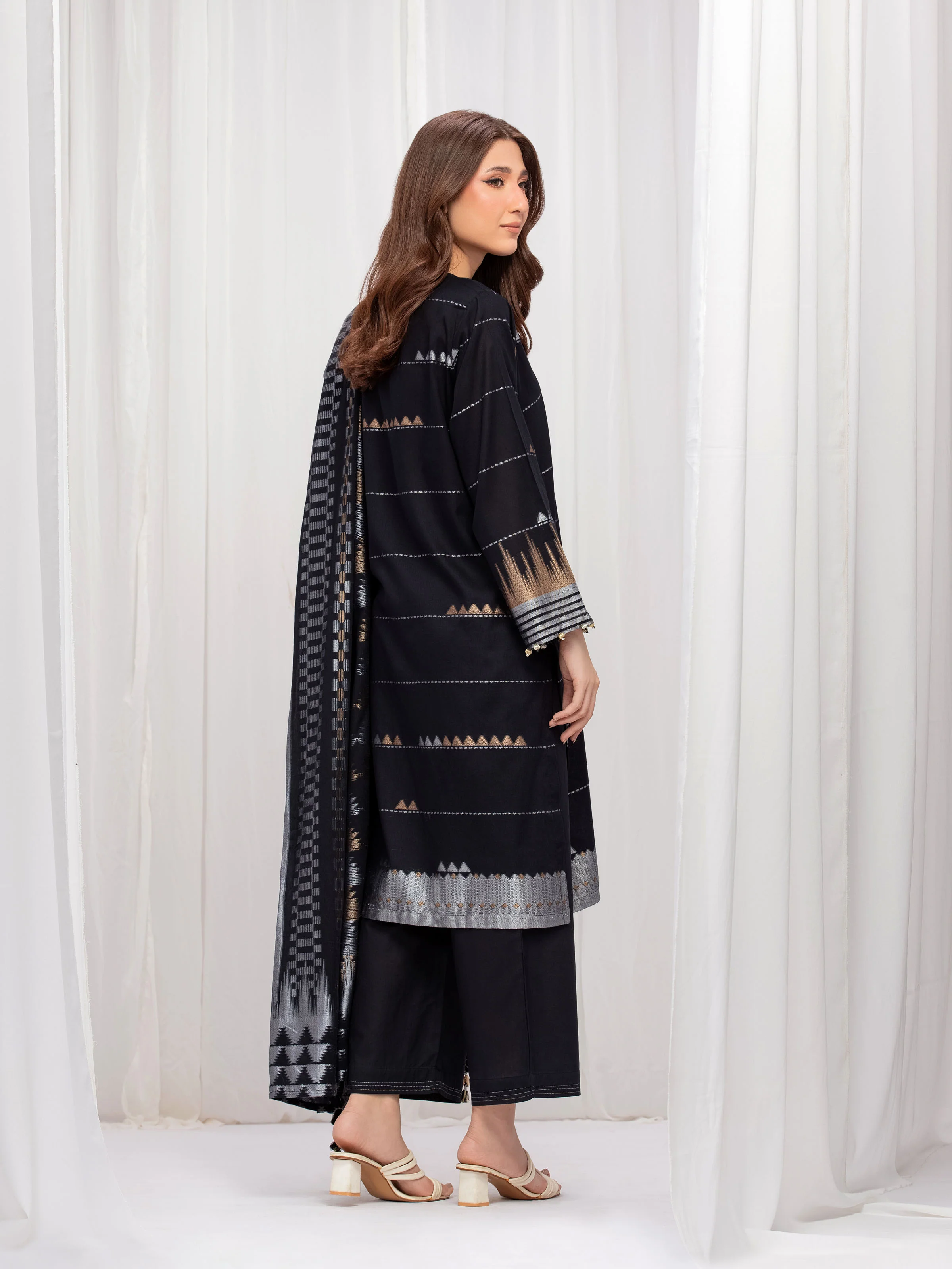 Pret Solid Jacquard Suit - EWTKS5-82414-3P - Image 5