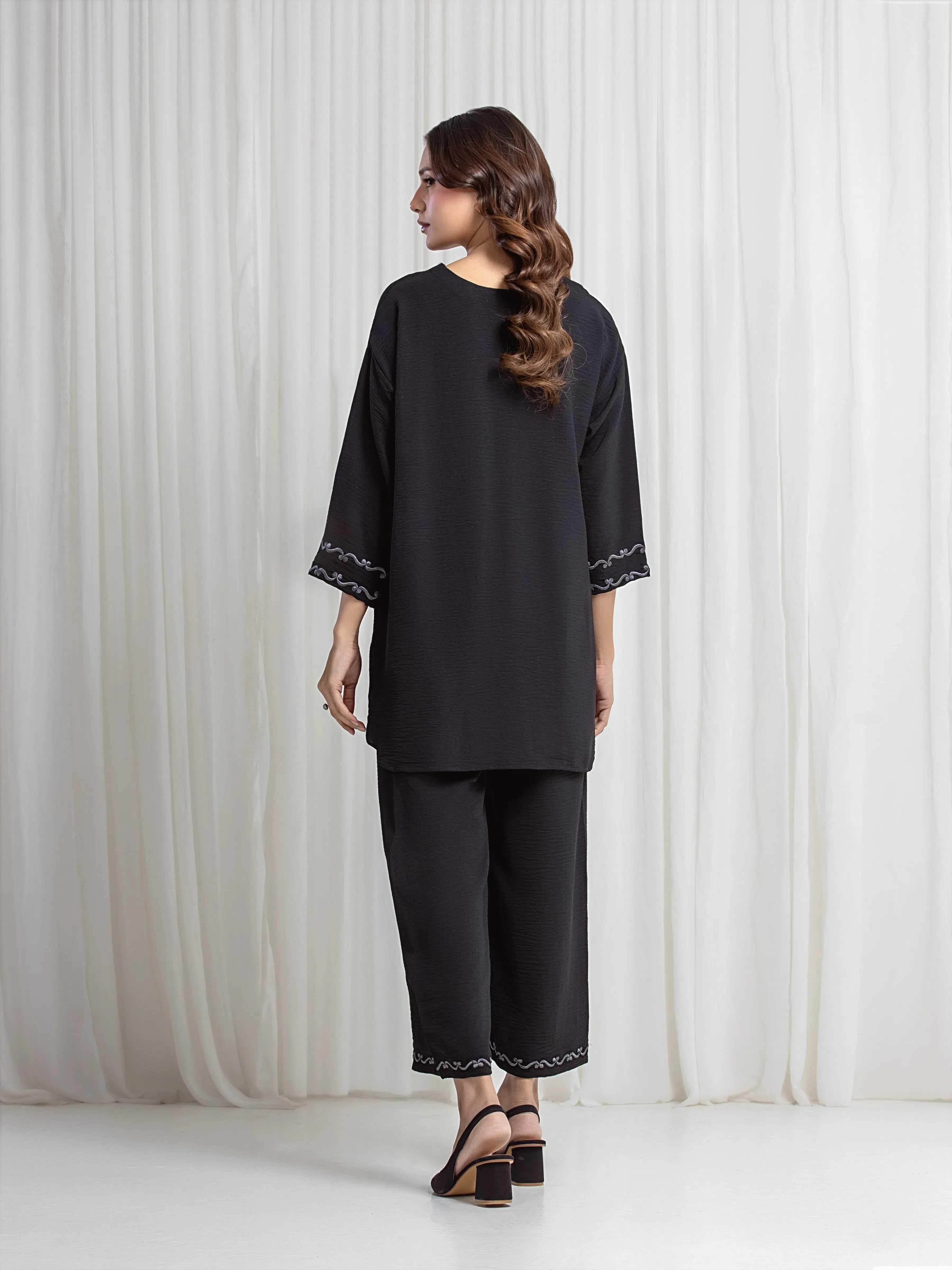 Pret Embroidered Crepe Co-Ord Set - EWTKED6-86235ST - Image 6