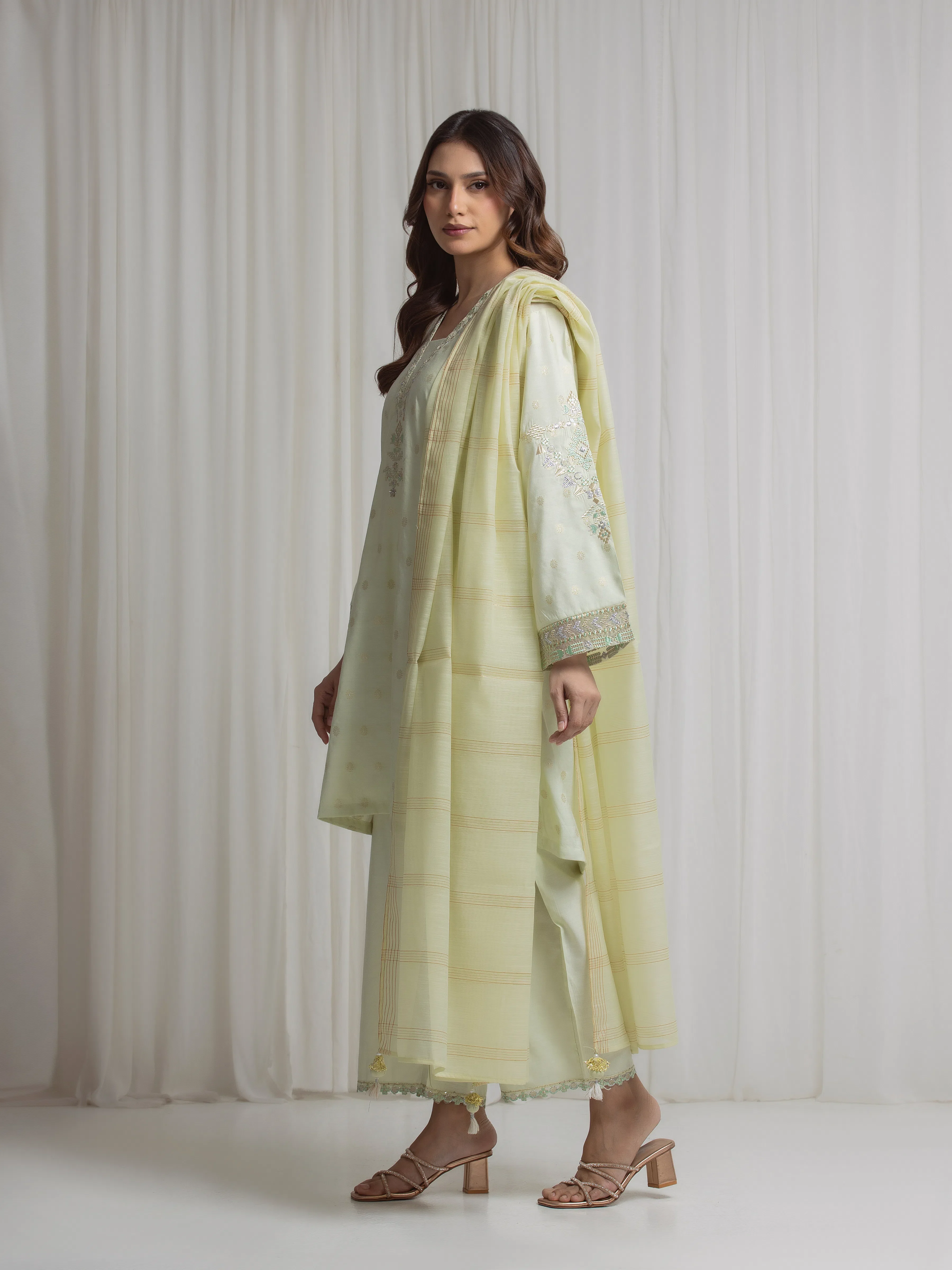 Pret Embroidered Jacquard Suit - EWTKED6-86136-3P - Image 5