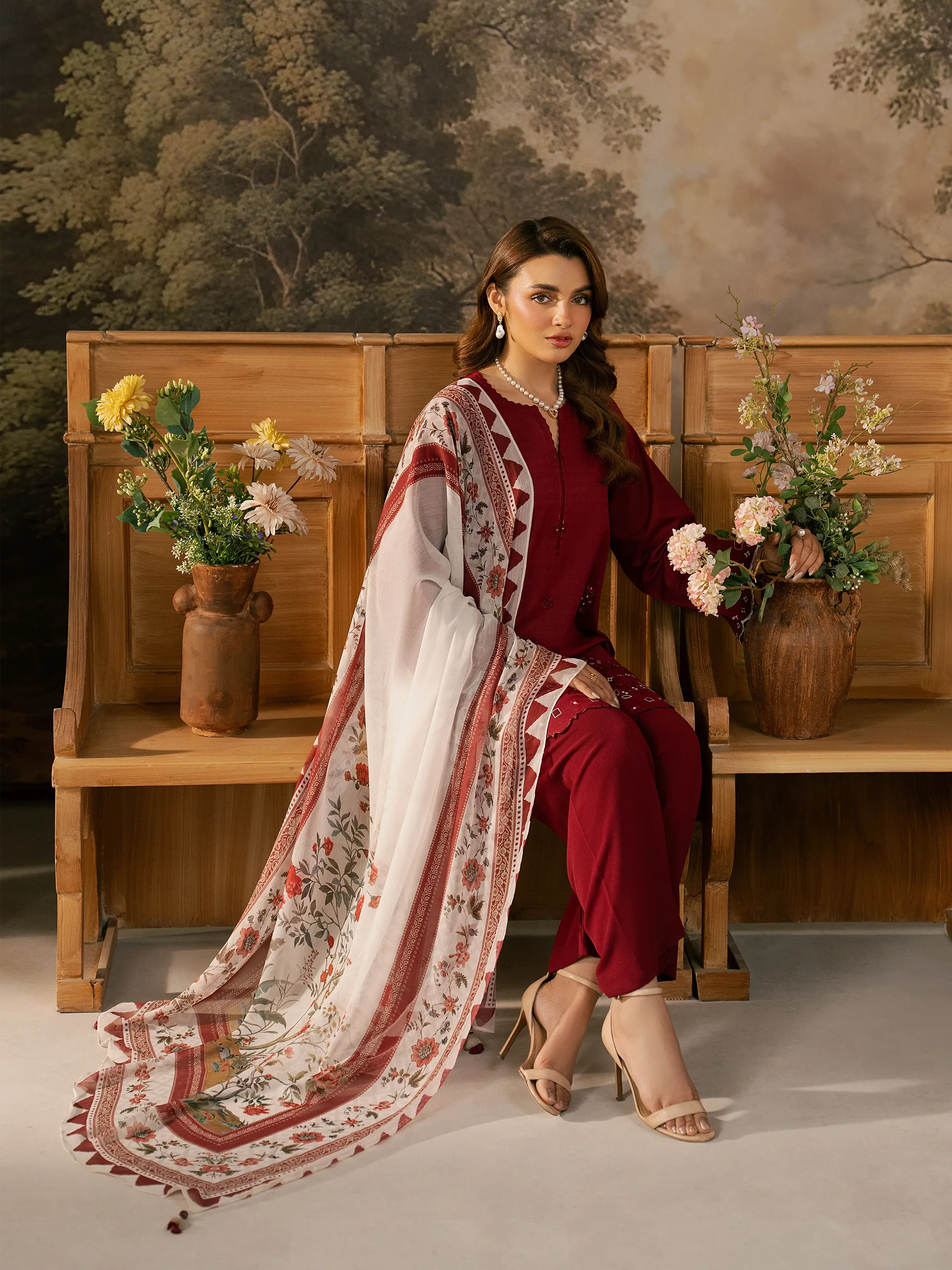 Pret Embroidered Lawn Suit - EWTKED5-82400-3P - Image 3