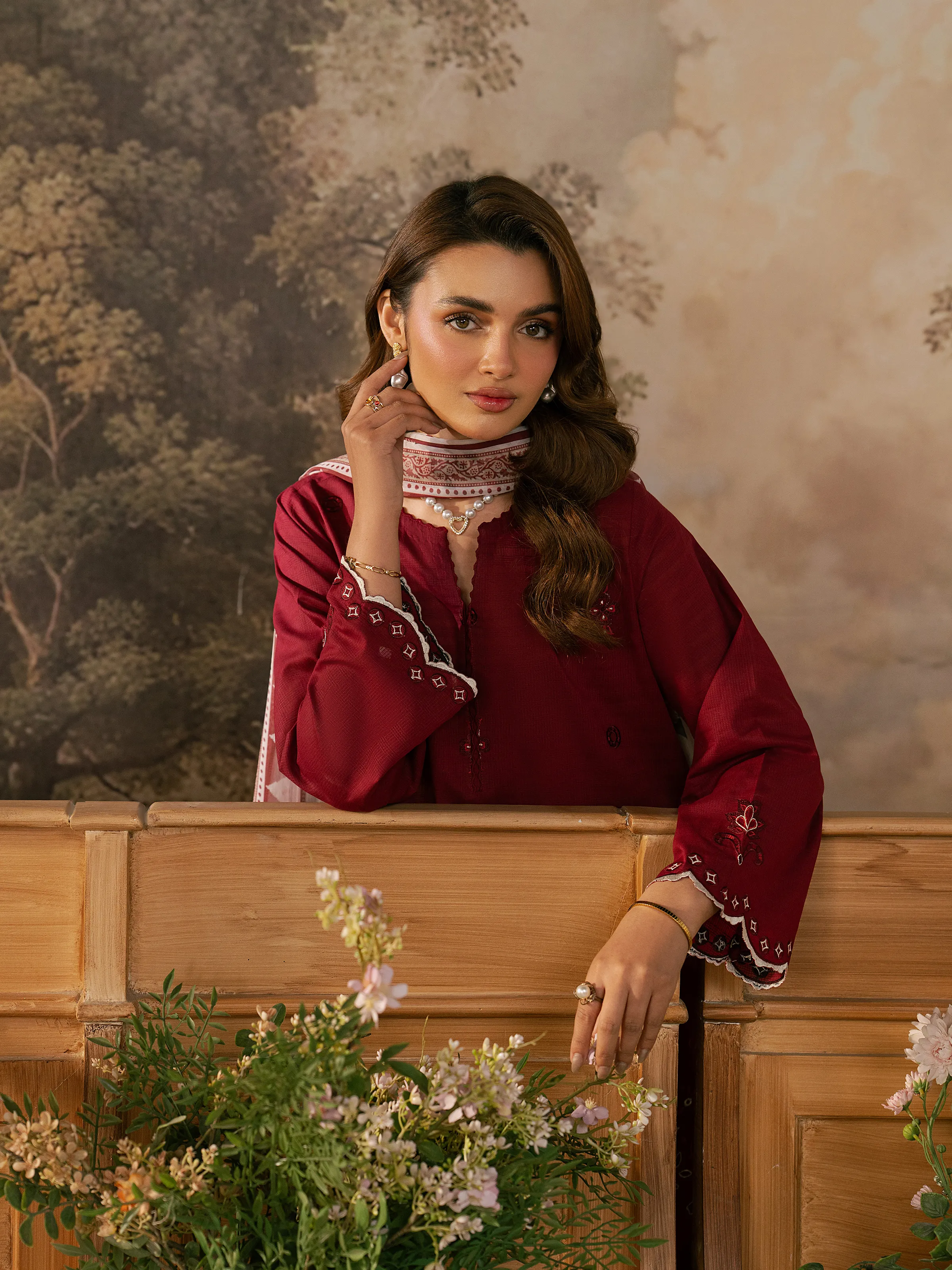 Pret Embroidered Lawn Suit - EWTKED5-82400-3P - Image 4