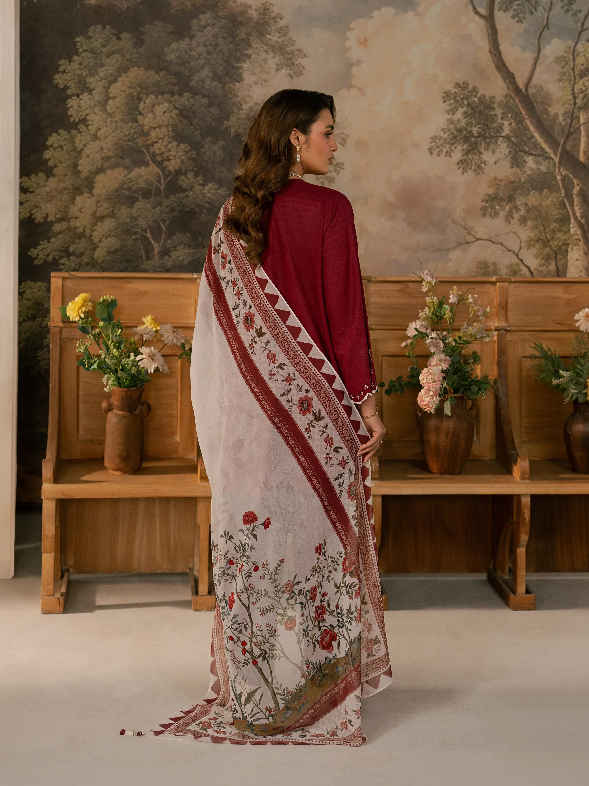 Pret Embroidered Lawn Suit - EWTKED5-82400-3P - Image 6