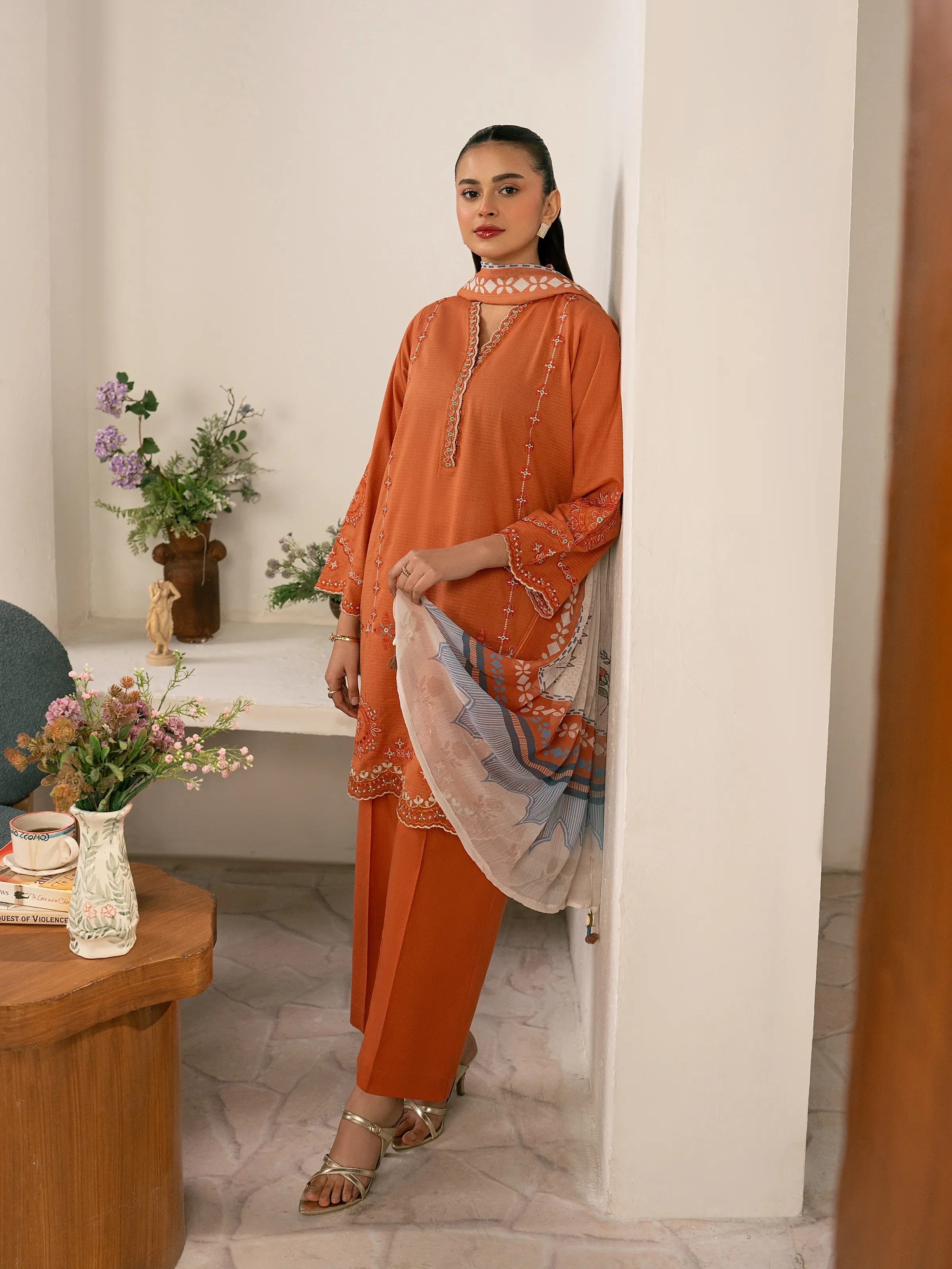 Pret Embroidered Lawn Suit - EWTKED5-82402-3P - Image 5