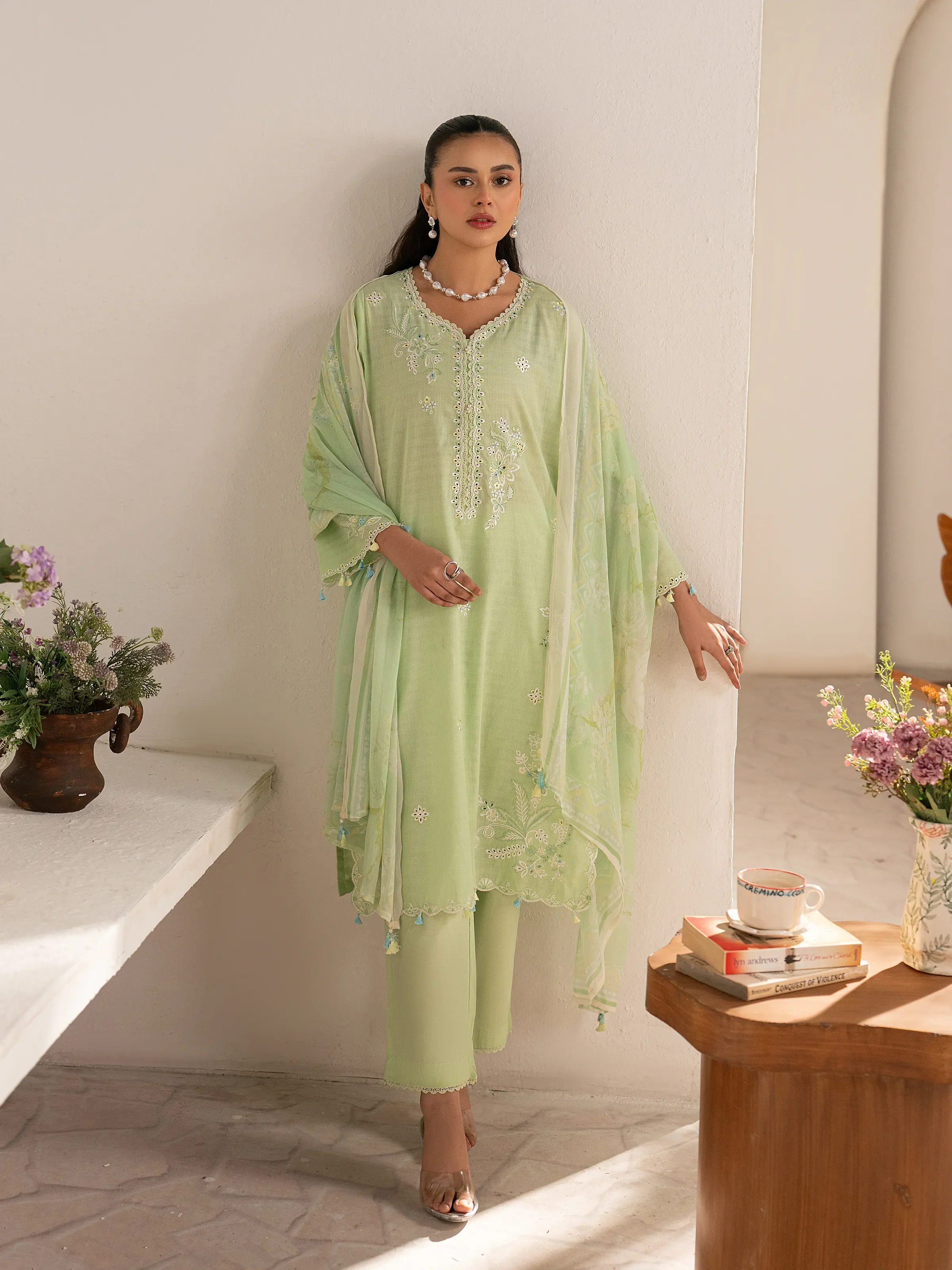 Pret Embroidered Slub Lawn Suit - EWTKED5-82406-3P - Image 5
