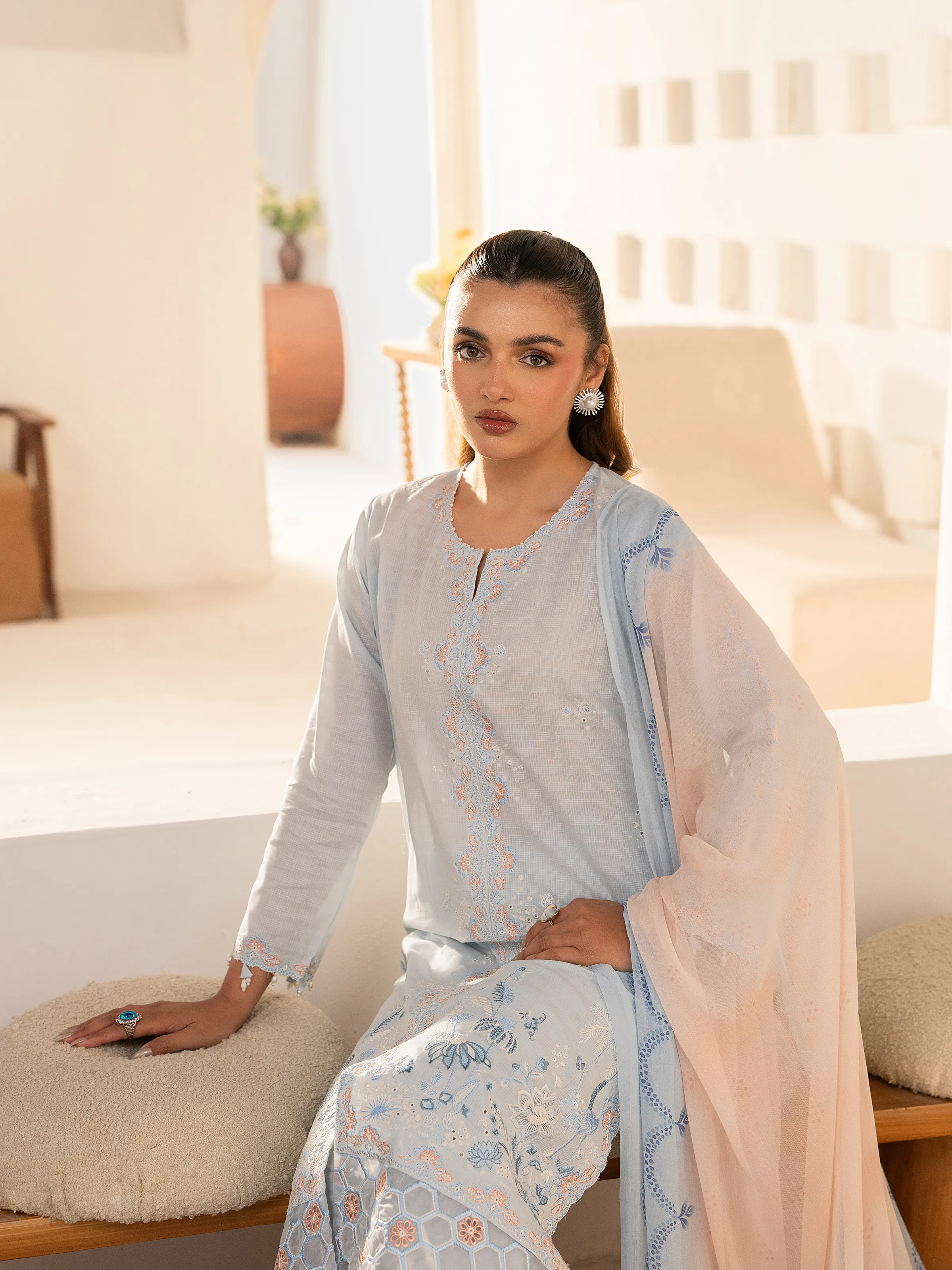 Pret Embroidered Slub Lawn Suit - EWTKED5-82408-3P - Image 3
