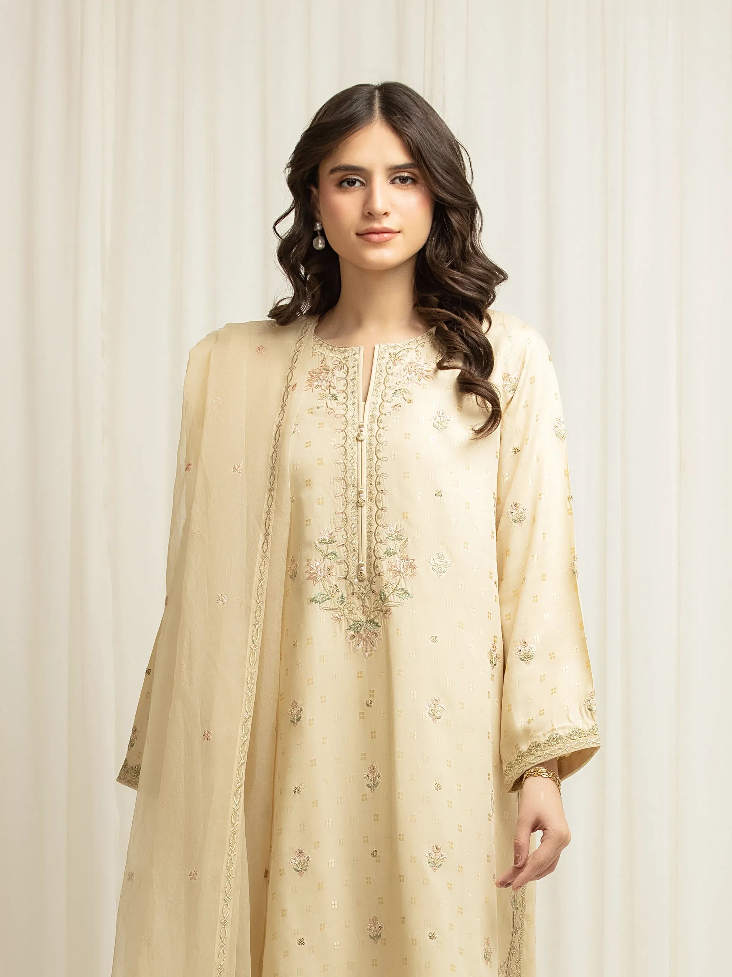 Pret Embroidered Viscose Suit - EWTKED6-84081-3P - Image 3