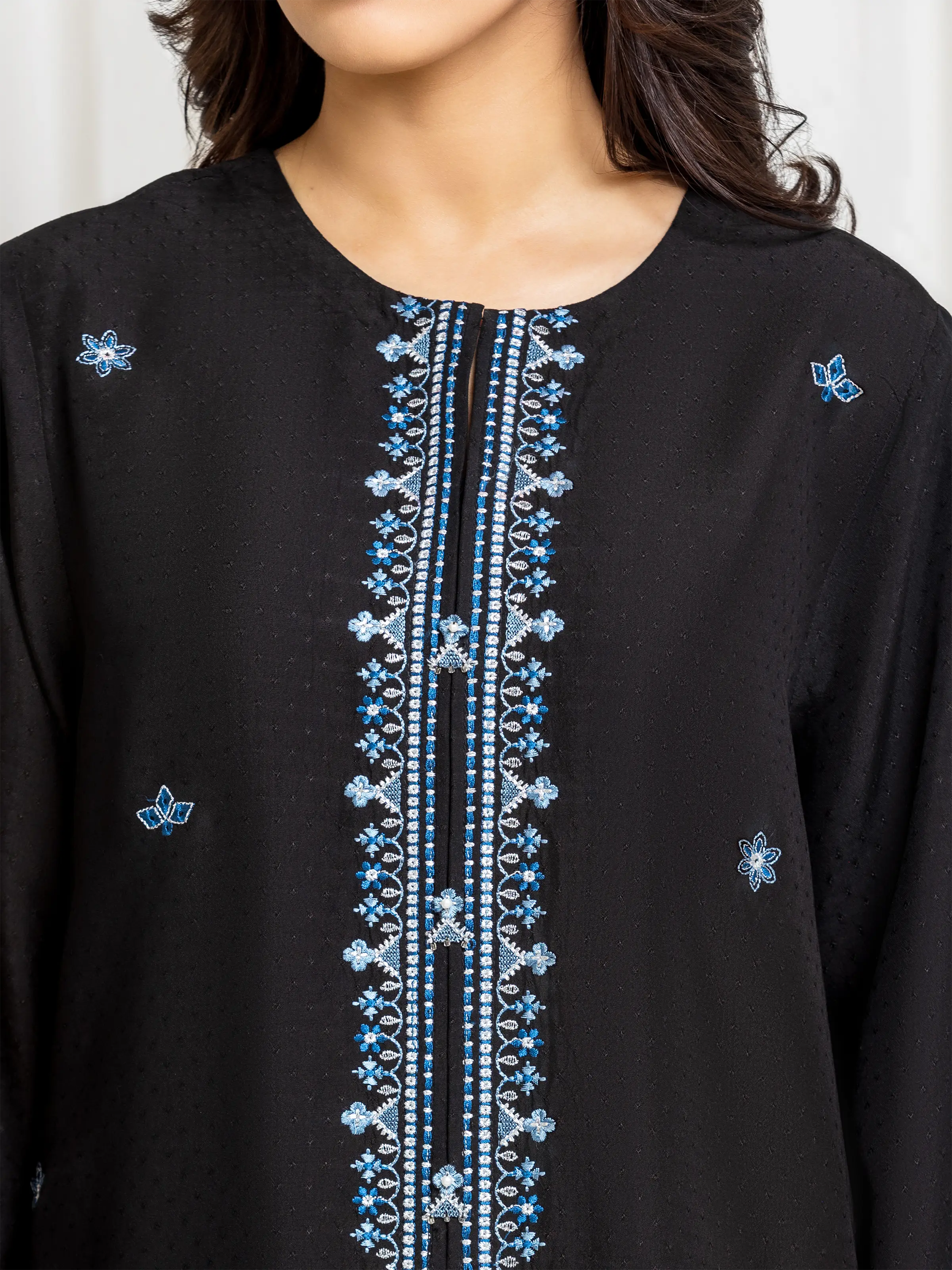 Pret Embroidered Viscose Suit - EWTKED6-84082-3P - Image 3