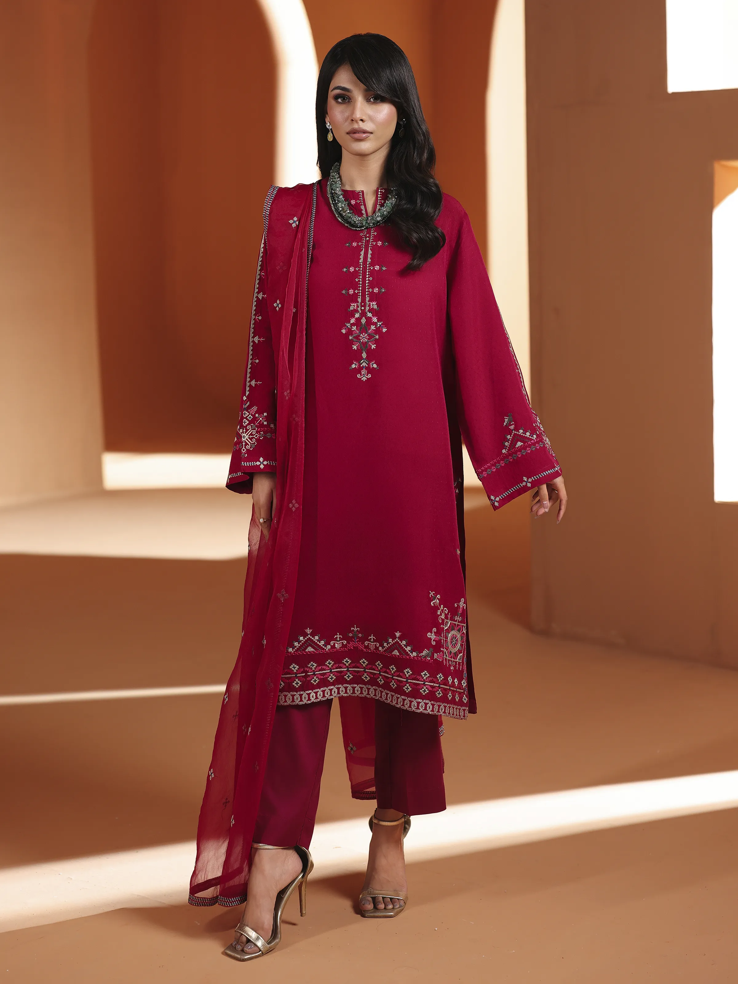 Pret Embroidered Viscose Suit - EWTKED6-84083-3P