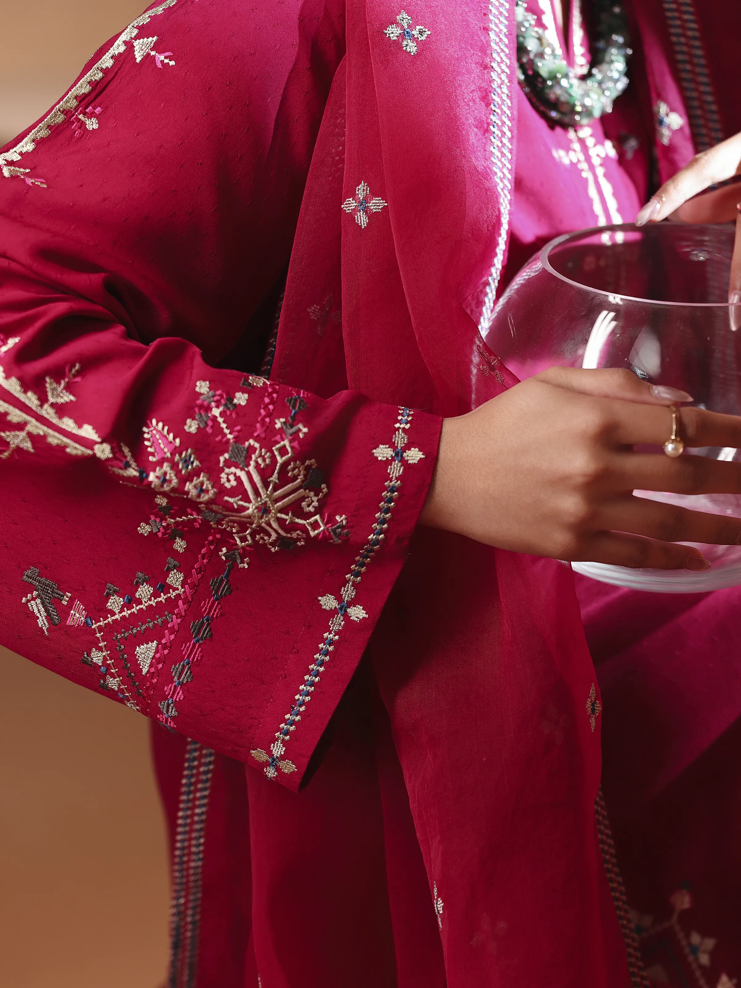 Pret Embroidered Viscose Suit - EWTKED6-84083-3P - Image 5