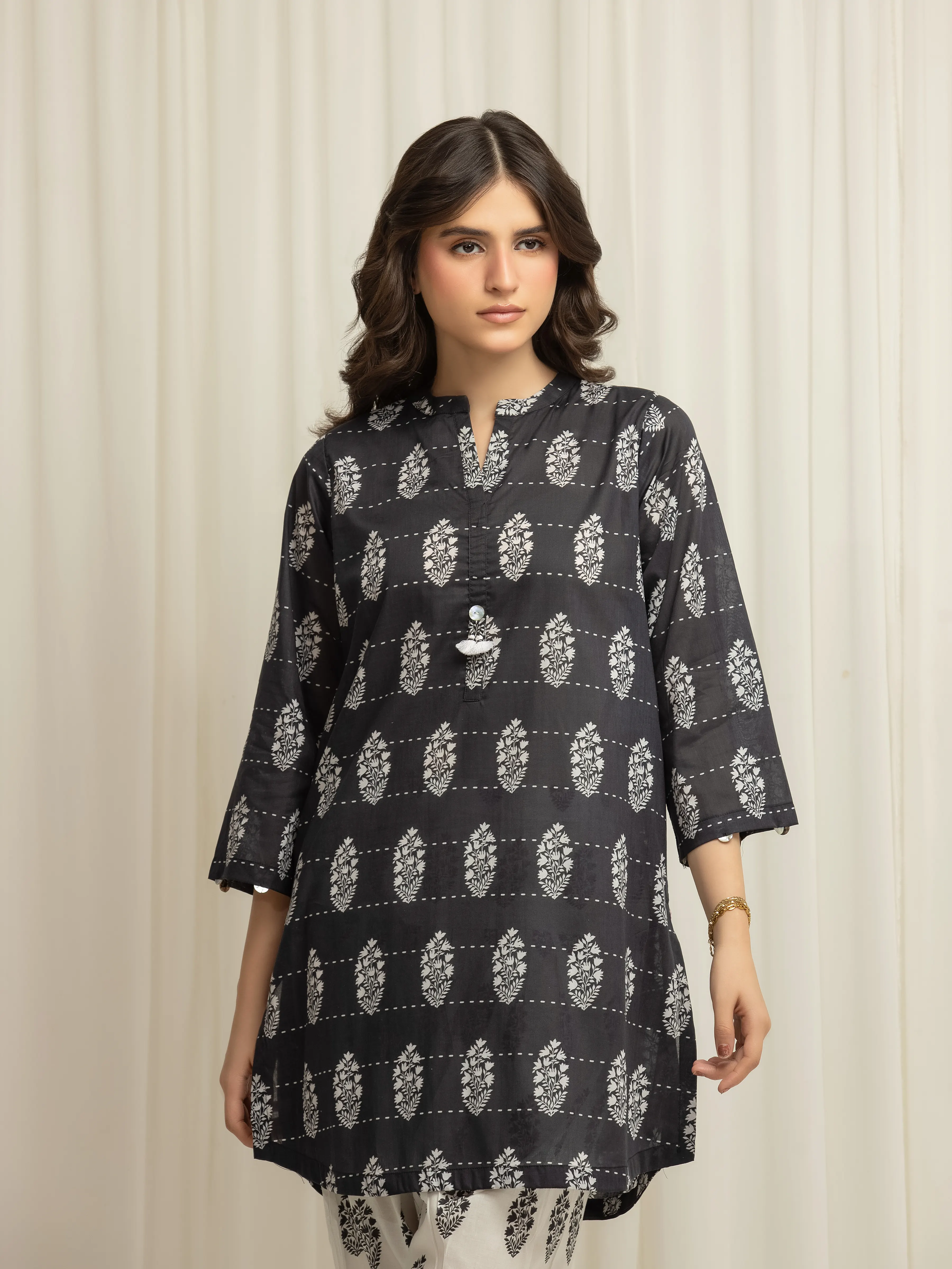 Pret Printed Lawn Co-Ord Set - EWTKP5-82026ST - Image 2