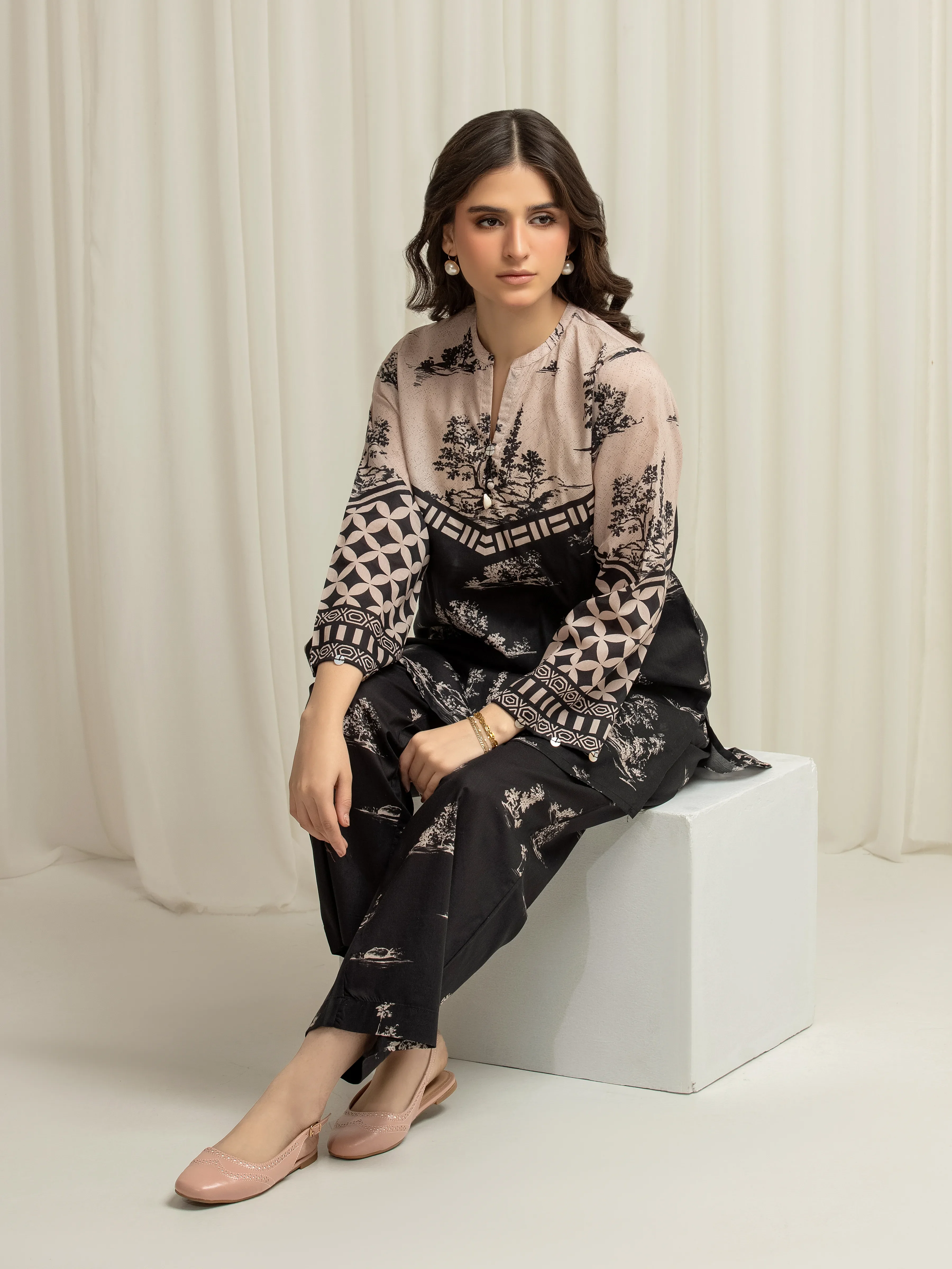 Pret Printed Lawn Co-Ord Set - EWTKP6-86017ST - Image 2