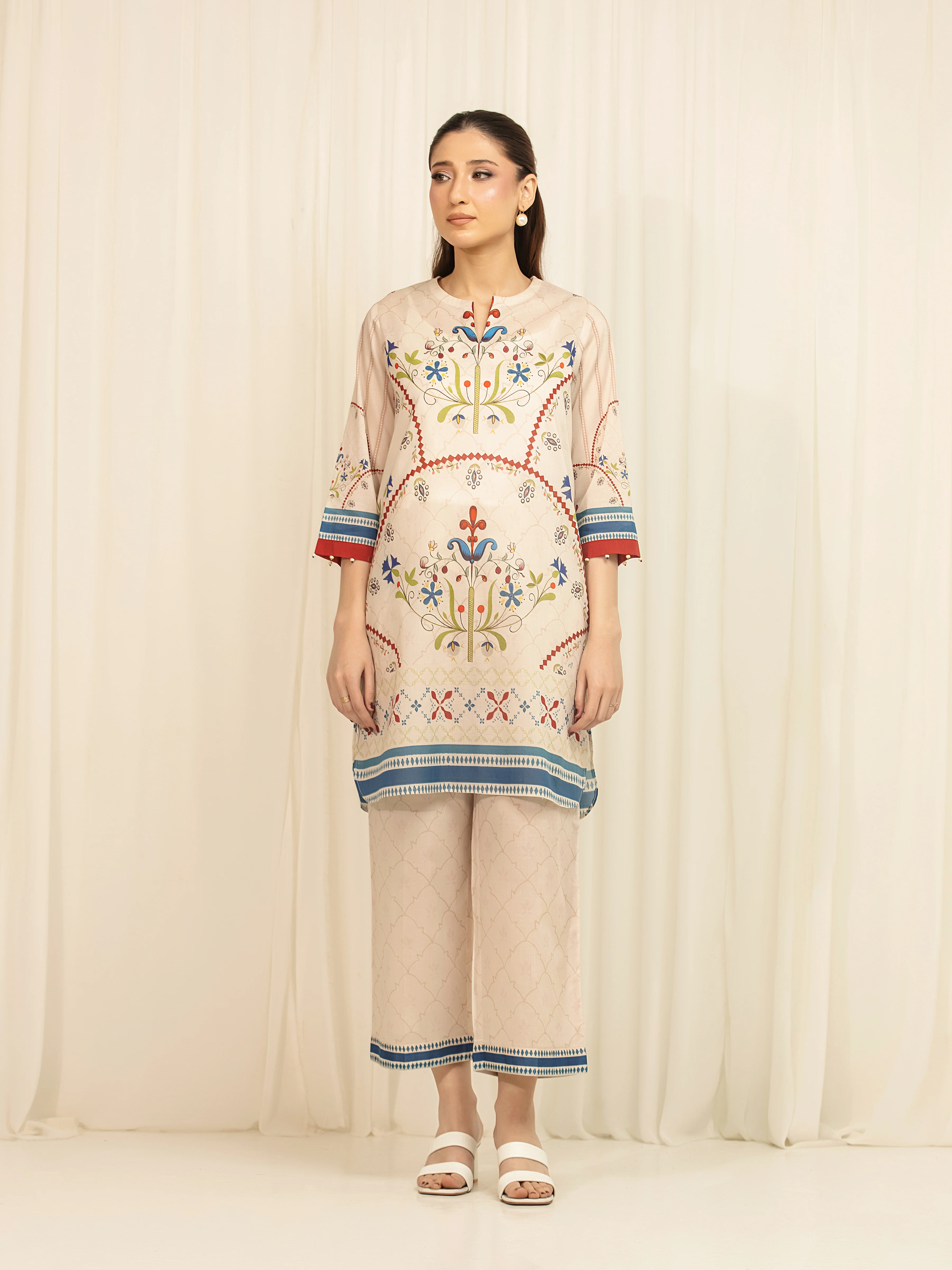 Pret Printed Lawn Co-Ord Set - EWTKP6-86018ST - Image 2