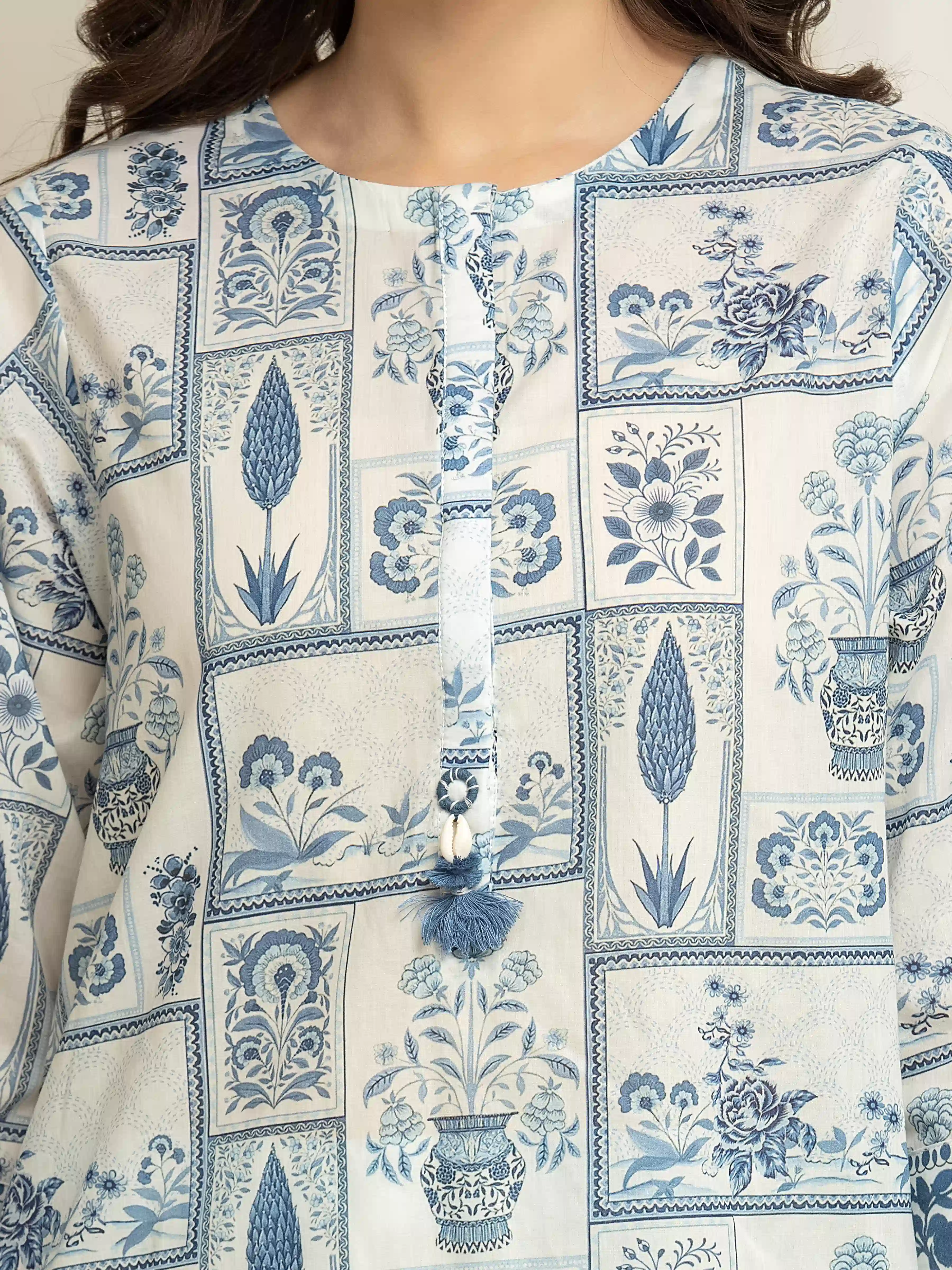 Pret Printed Lawn Suit - EWTKP6-86050-3P - Image 3