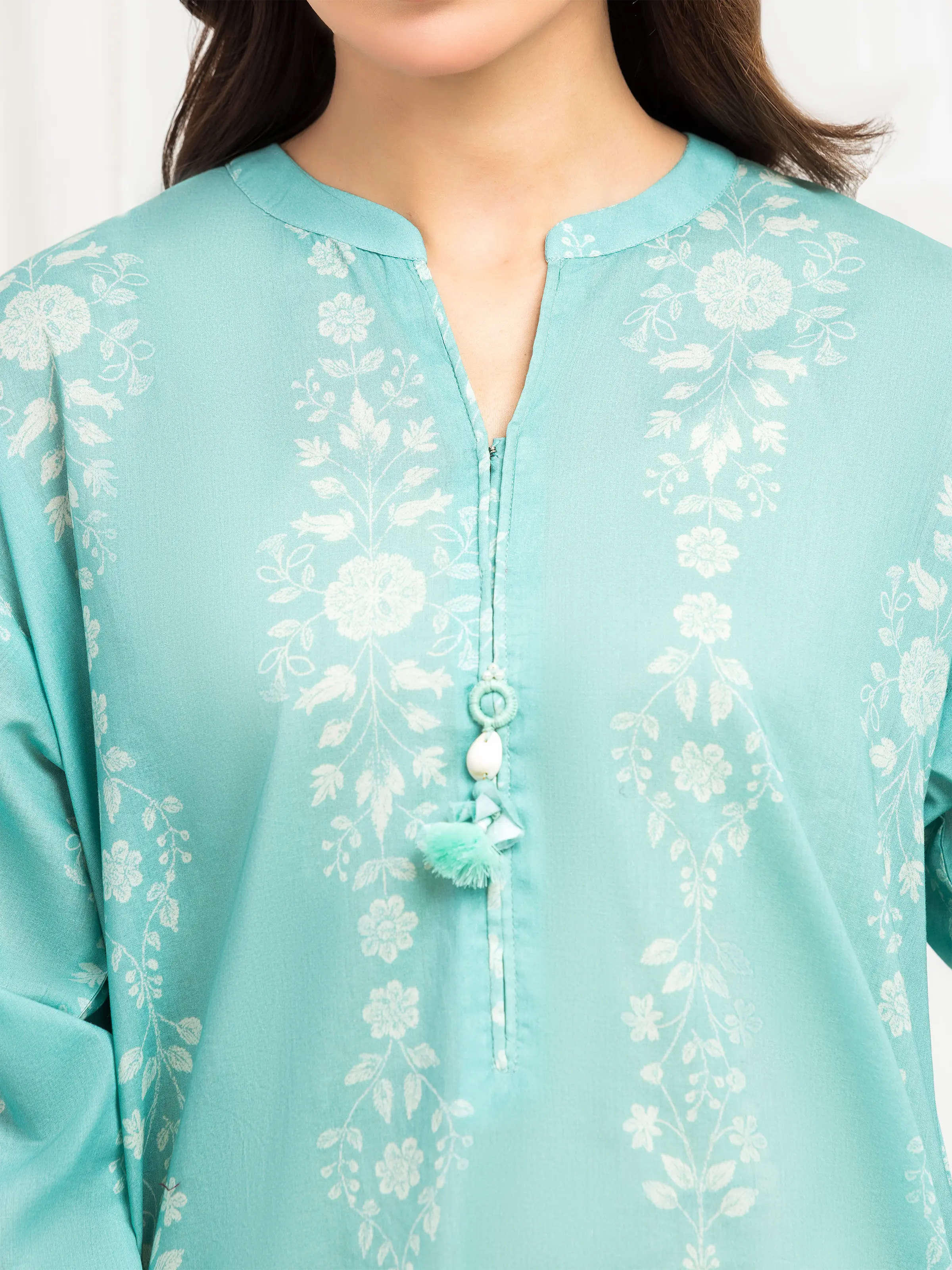 Pret Printed Lawn Suit - EWTKP6-86053-3P - Image 3