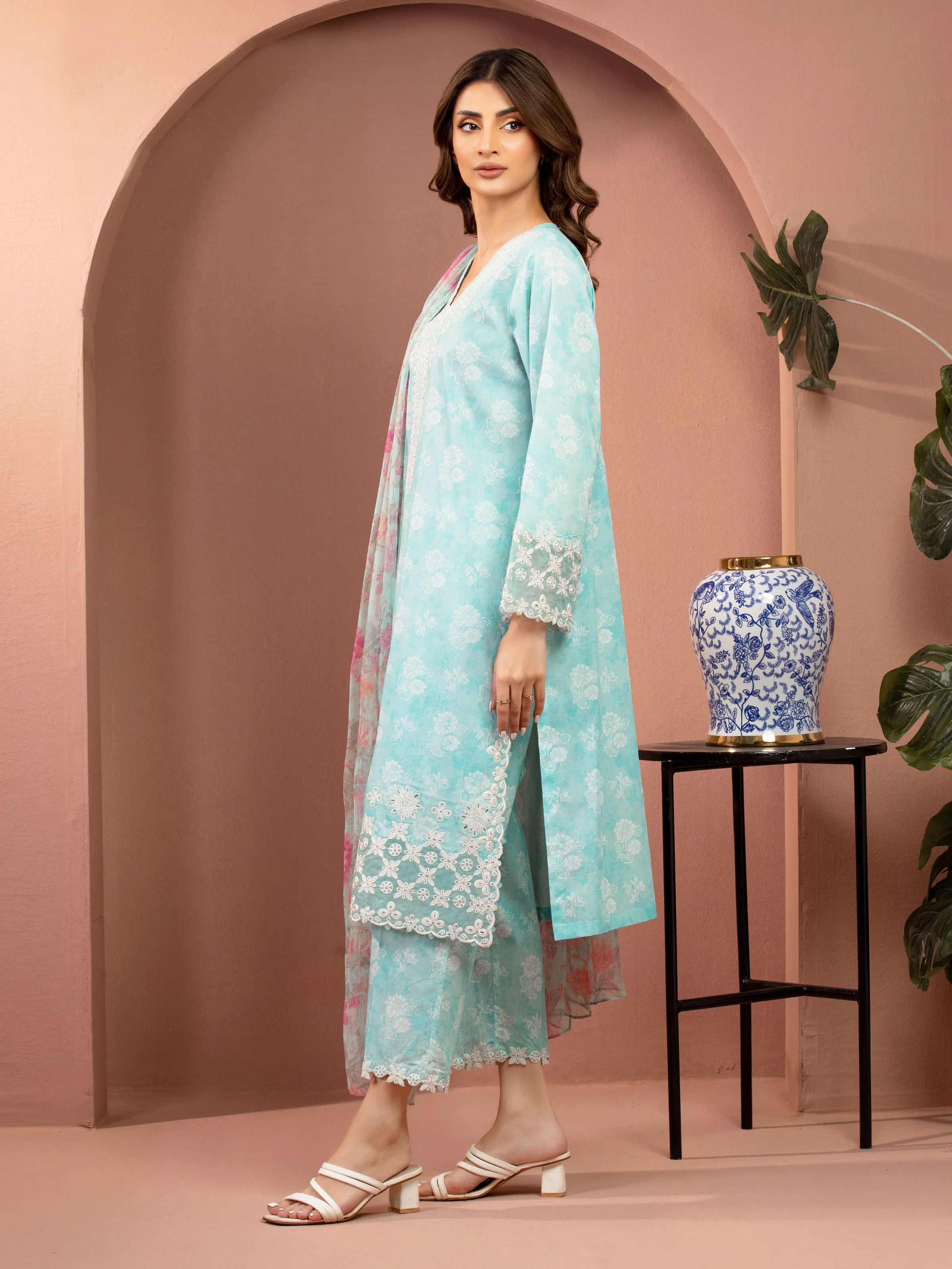 Unstitched Embroidered Lawn Suit - EWU5V1-31459-3P - Image 3